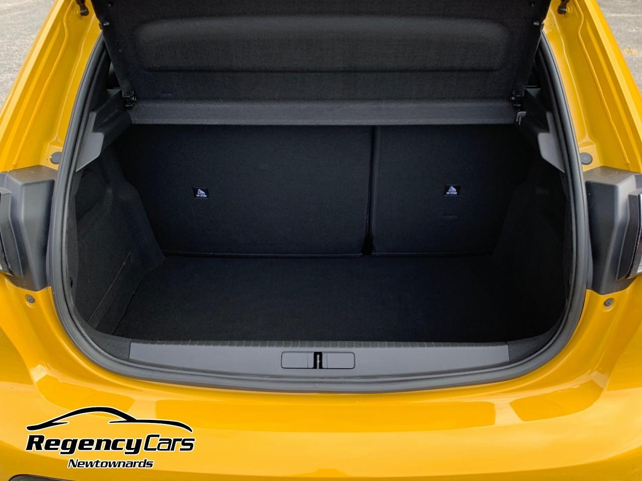Peugeot 208 view 36