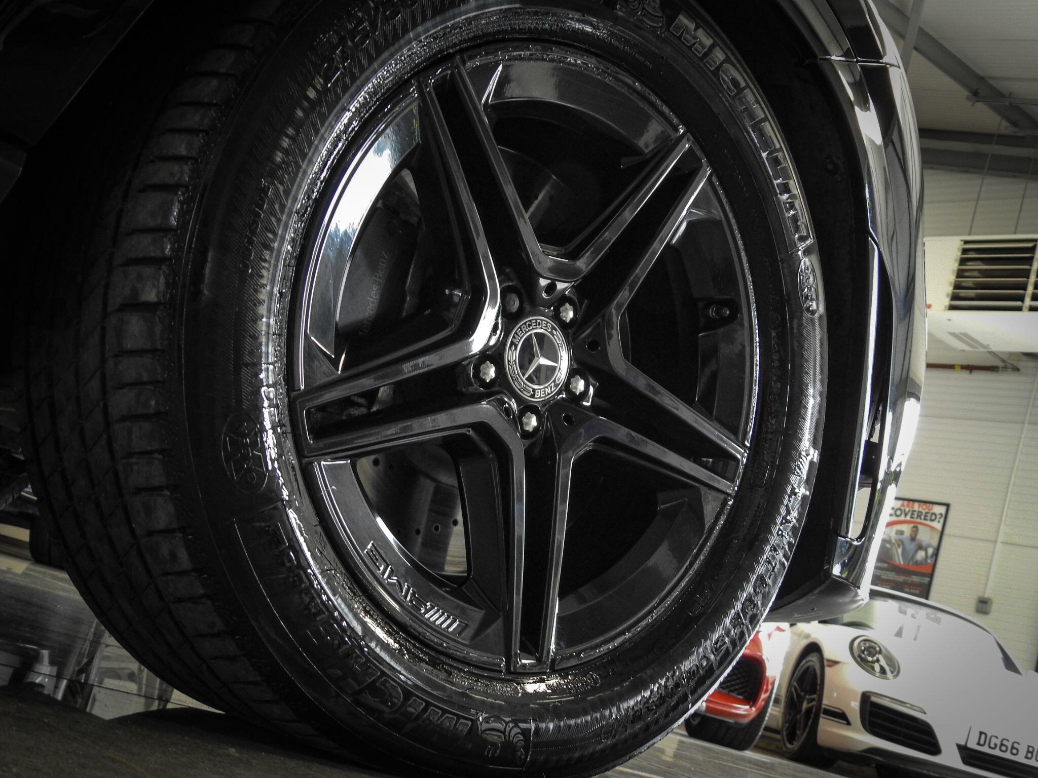 Mercedes-Benz Gle view 24