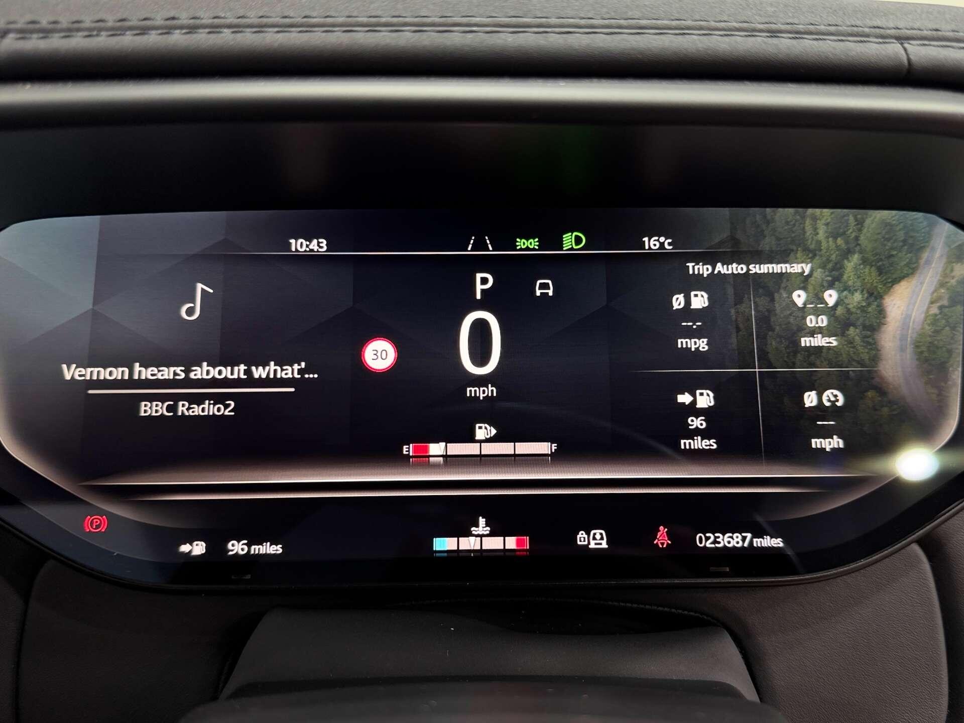 Land Rover Range Rover Sport view 20