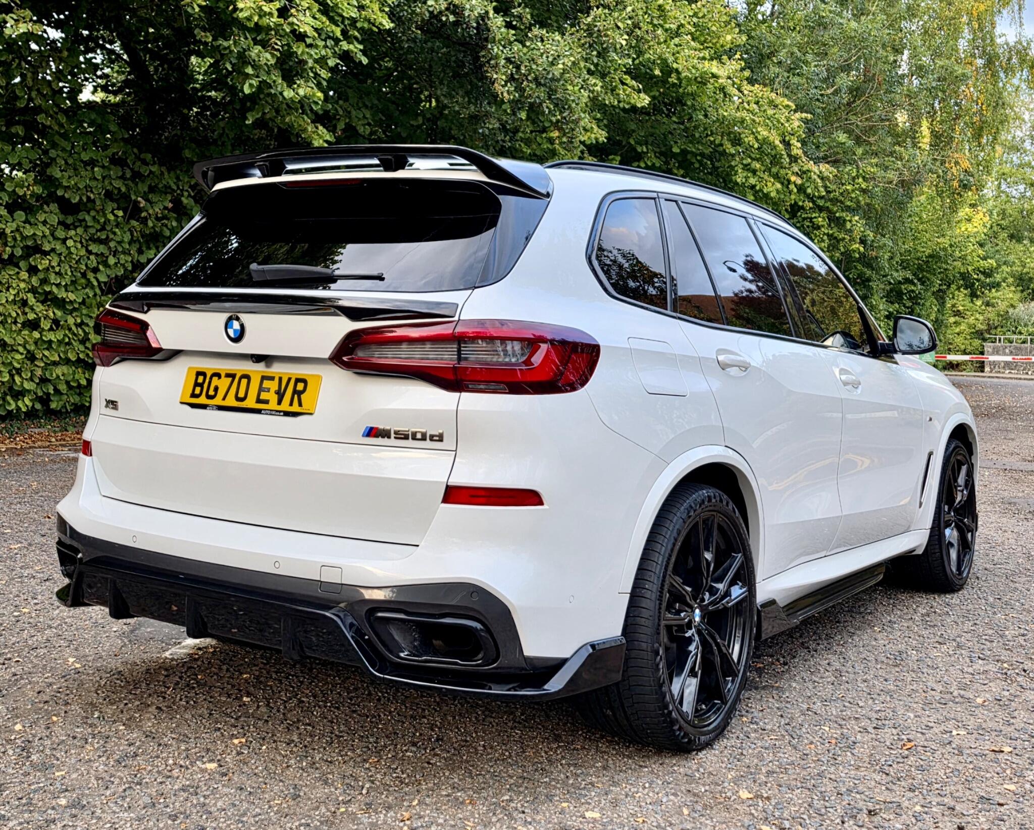 BMW X5 view 22
