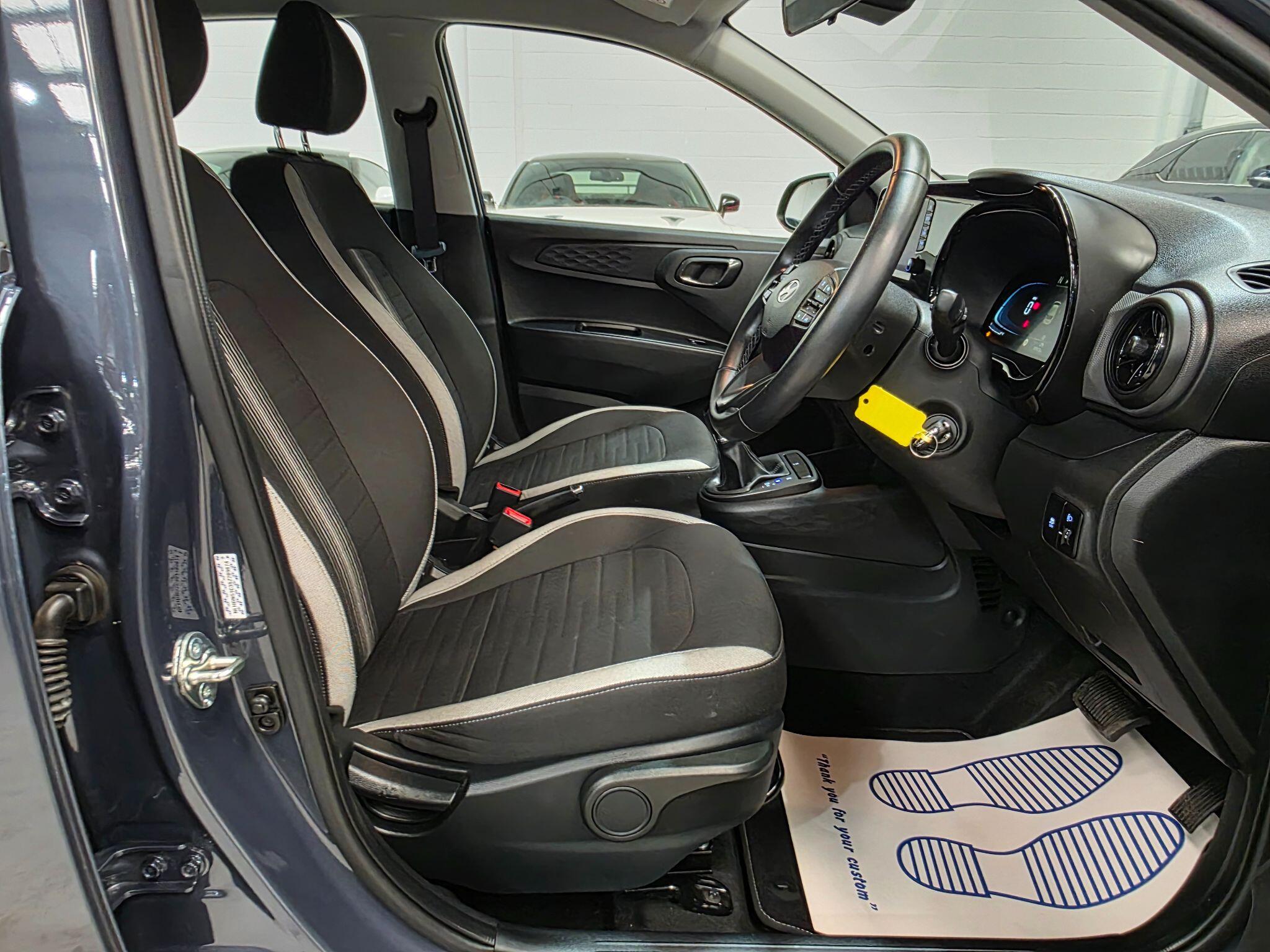 Hyundai I10 view 6