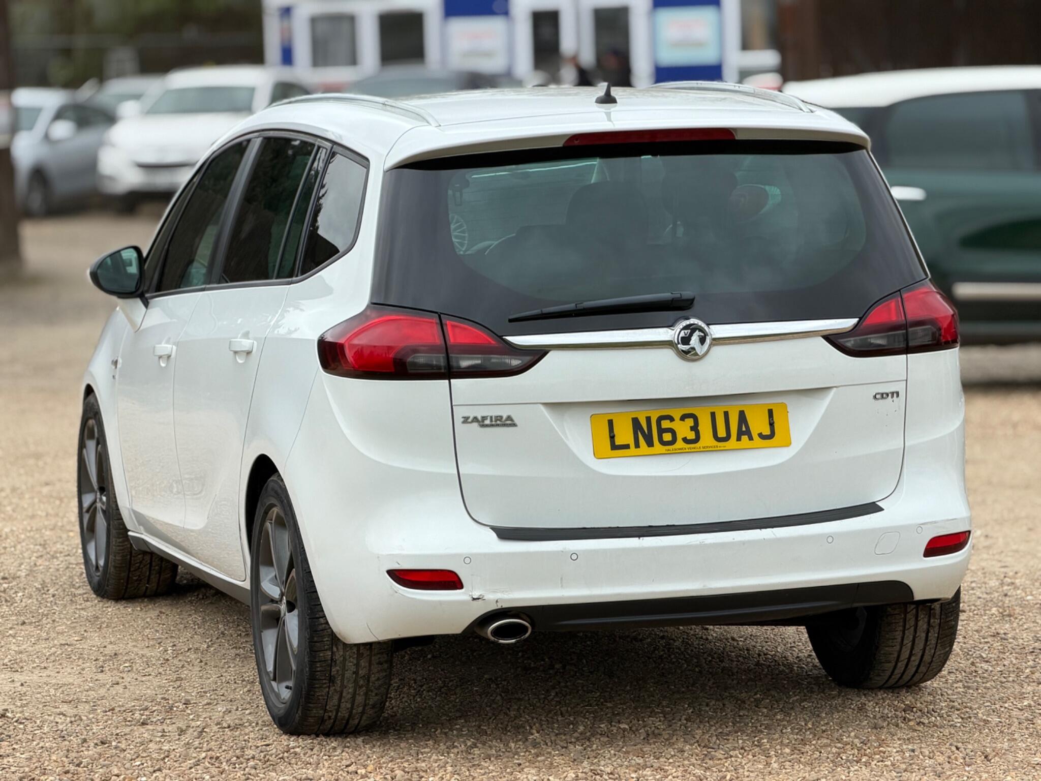 2013 Vauxhall Zafira Tourer 2.0 CDTi SRi Euro 5 5dr image 10