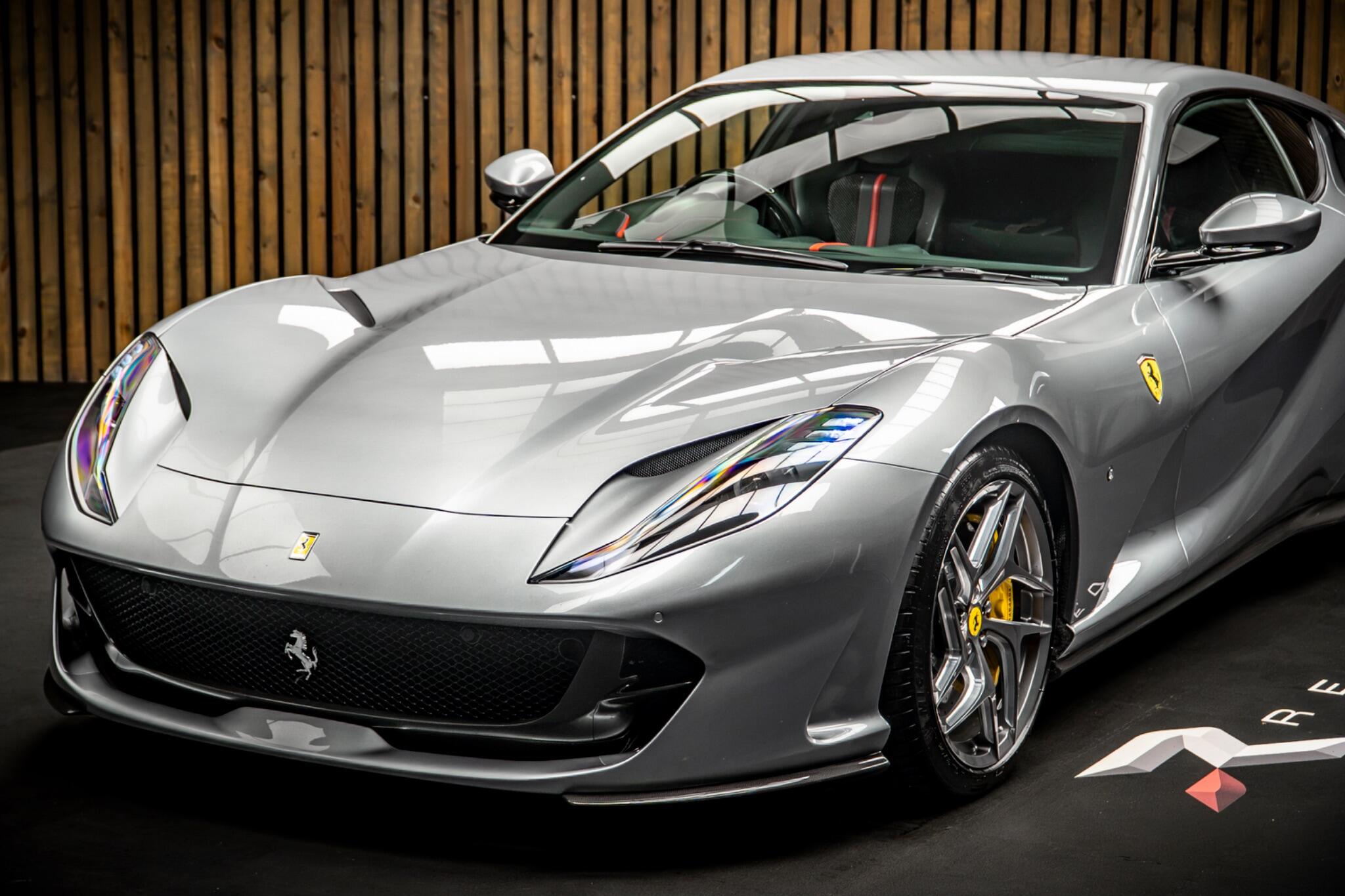 Ferrari 812 view 14