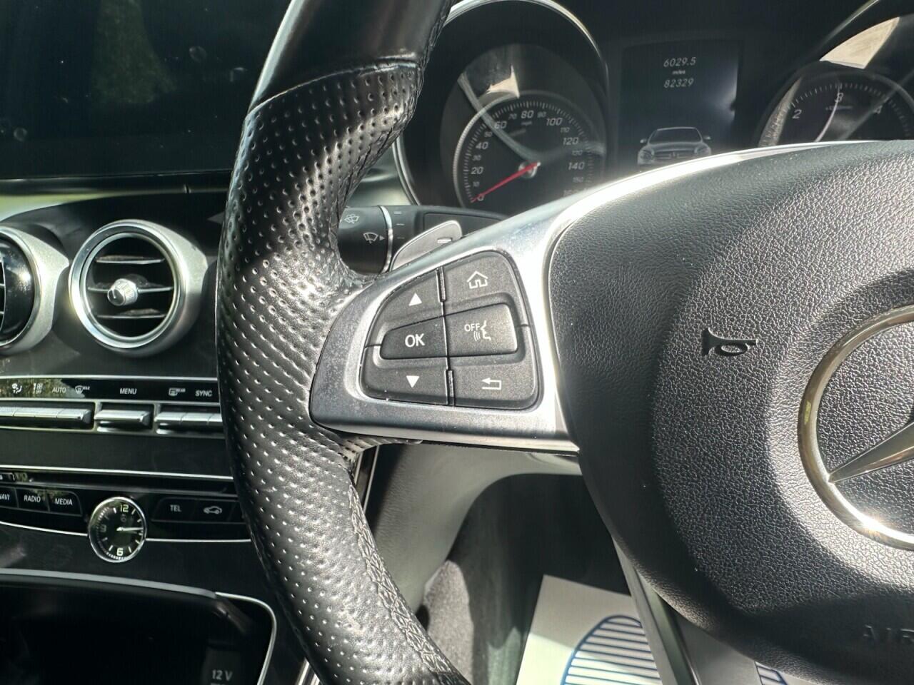 Mercedes-Benz C-Class view 30
