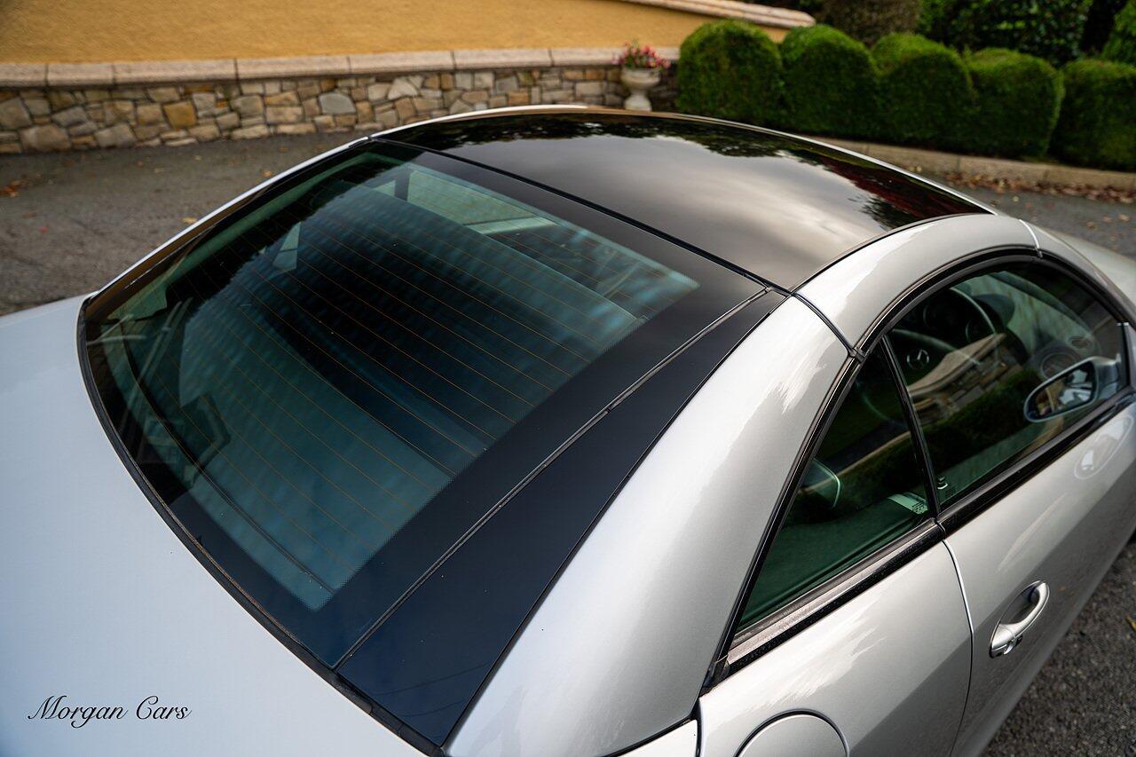 Mercedes-Benz SL view 103