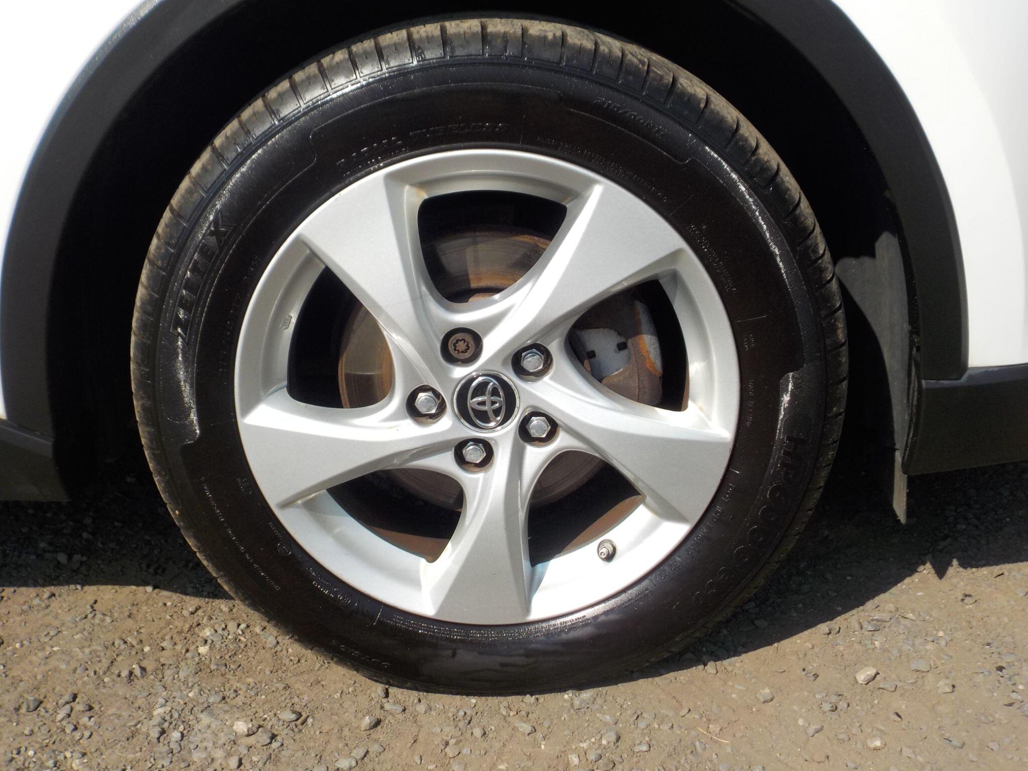 Toyota C-HR 1.2 VVT-i Icon Euro 6 (s/s) 5dr