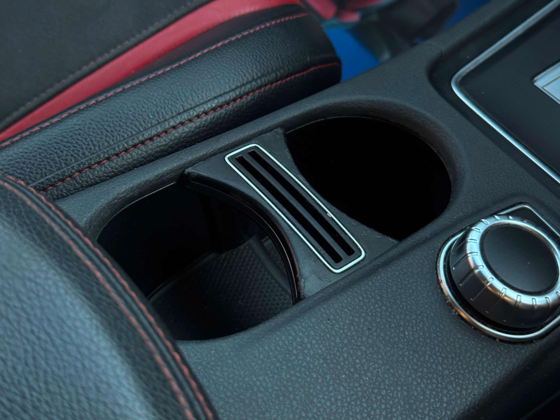 Mercedes-Benz Cla view 62