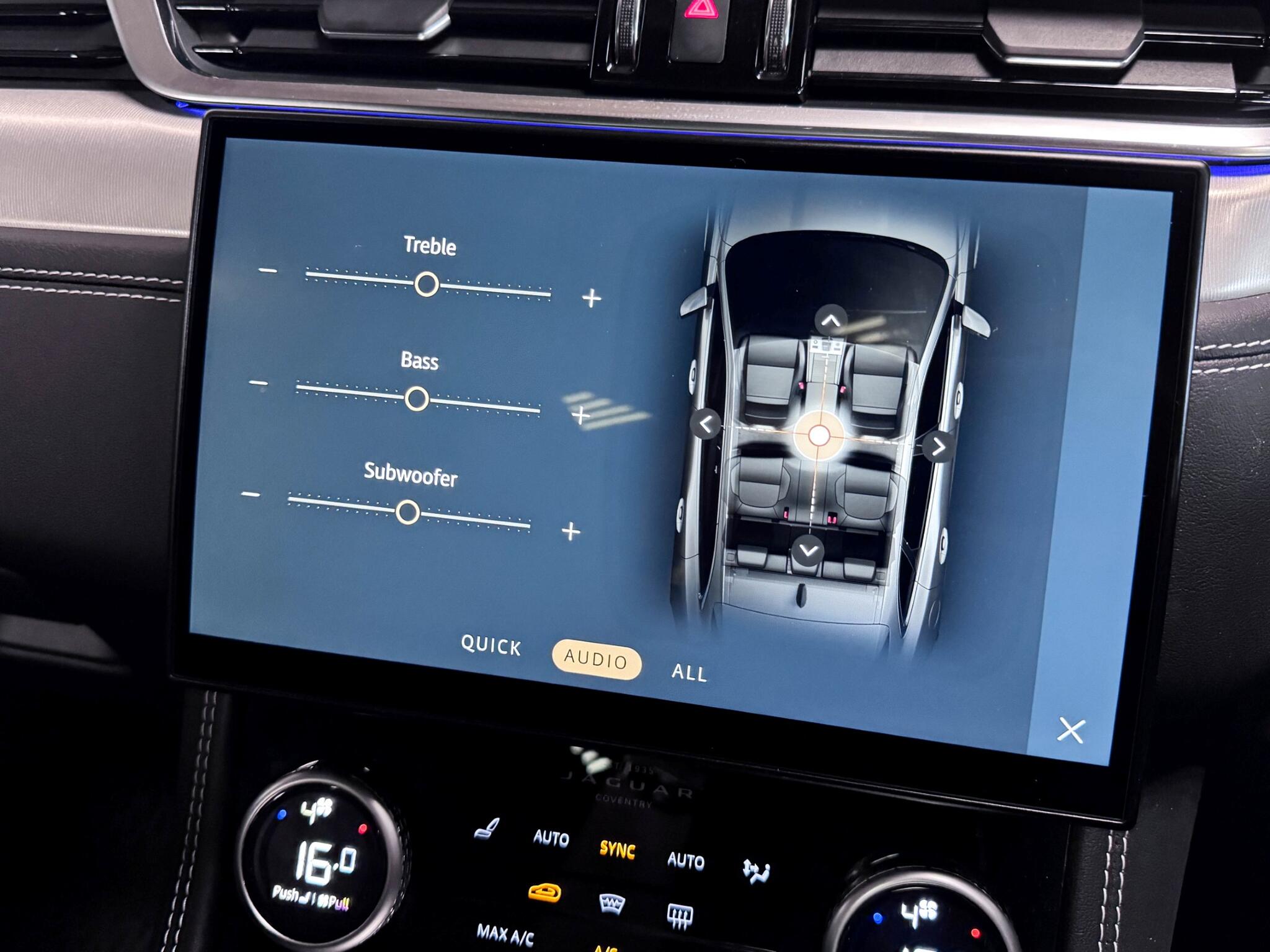 Jaguar F-Pace view 65