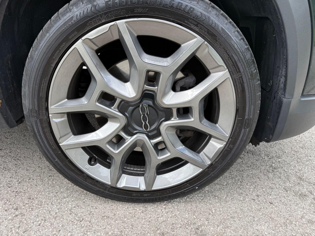 Fiat 500x view 27