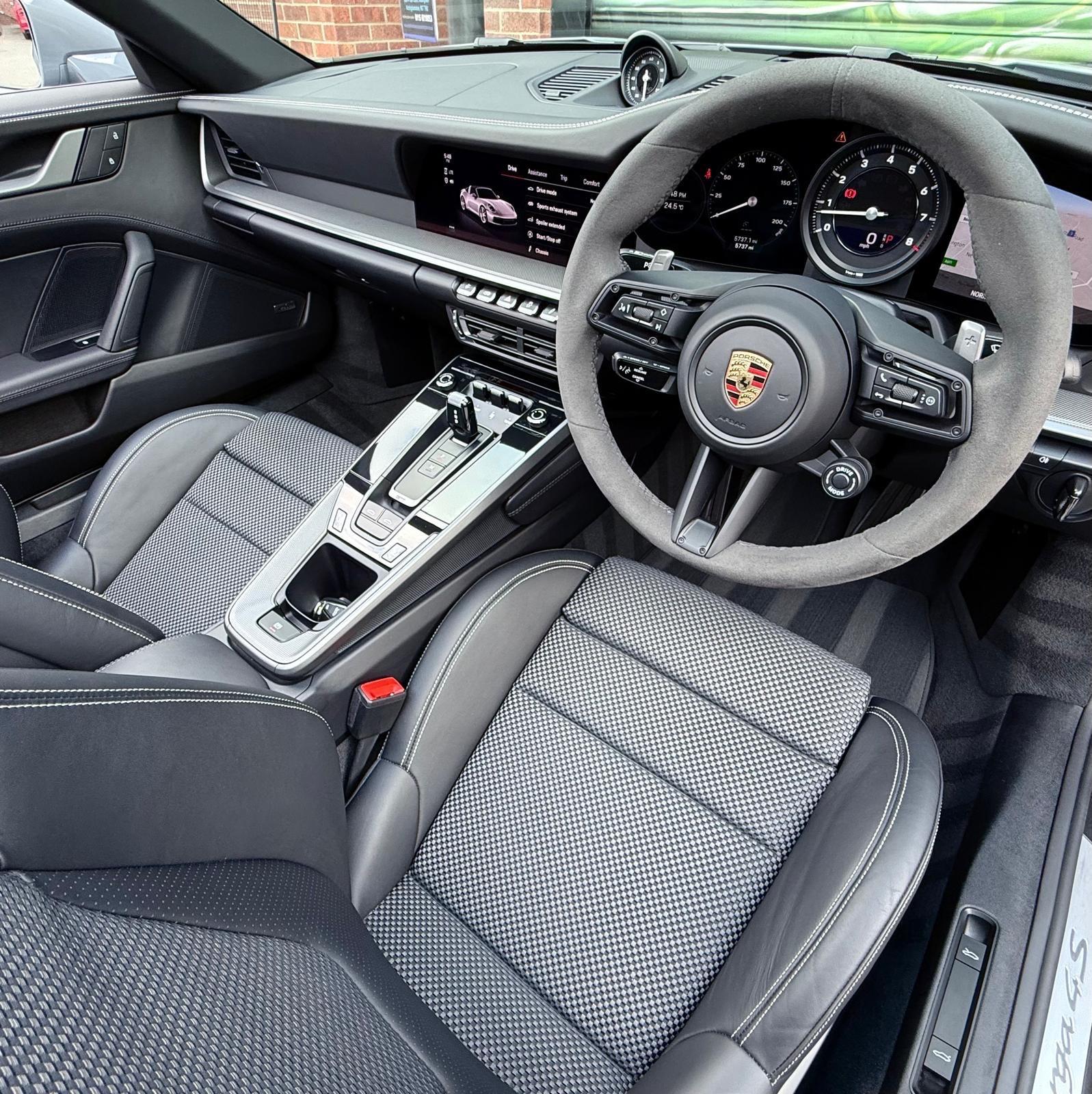 Porsche 911 view 88
