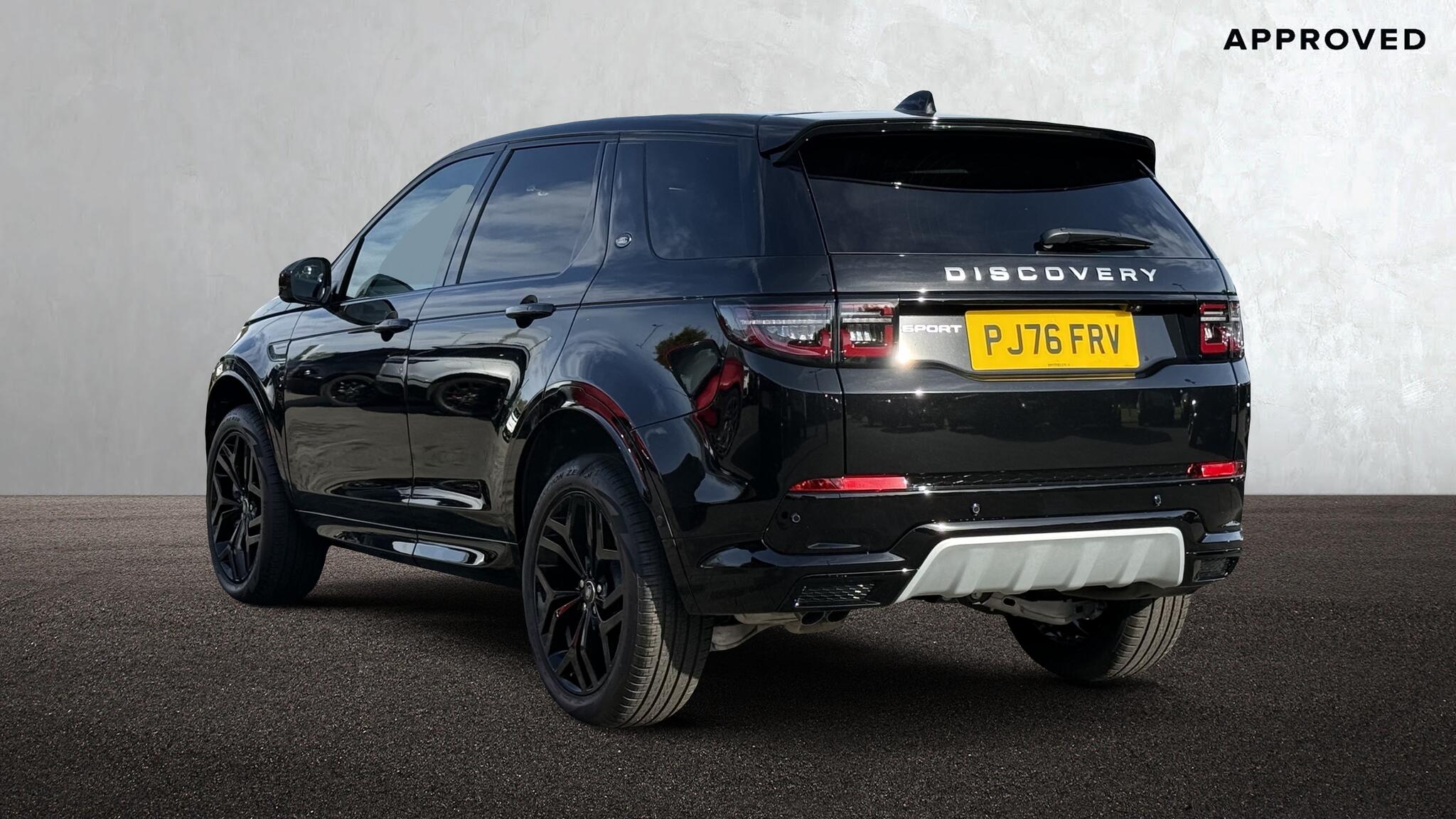 Land Rover Discovery Sport view 2