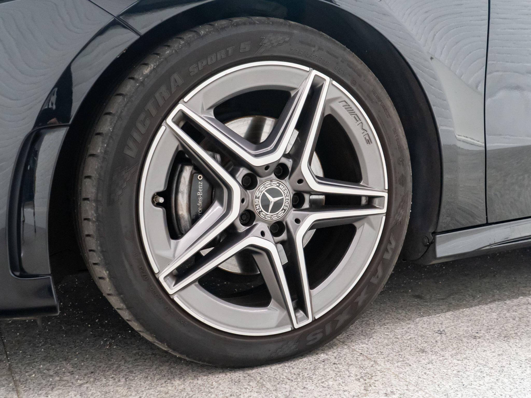 Mercedes-Benz A-Class view 24