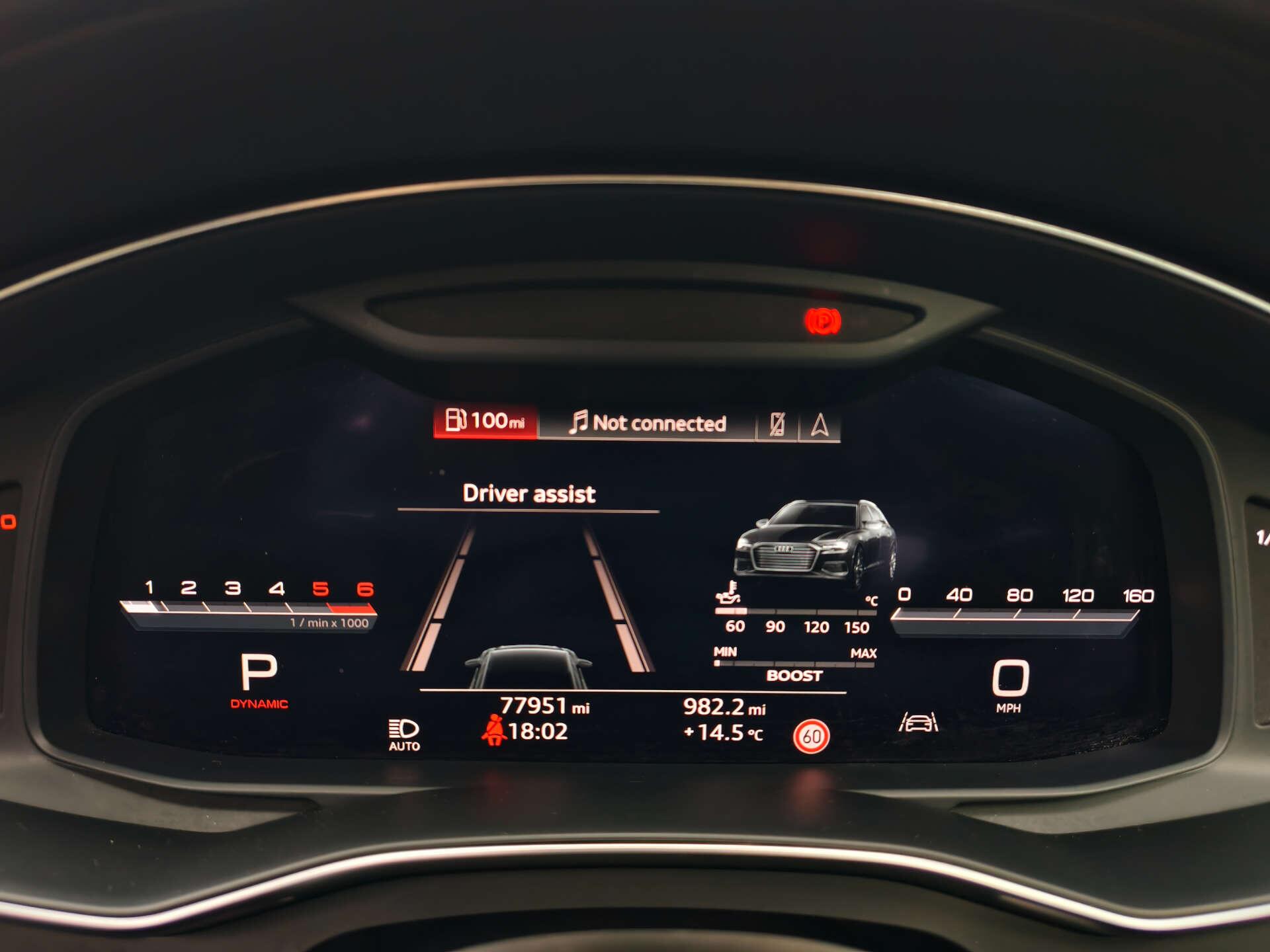 Audi S6 Avant view 31