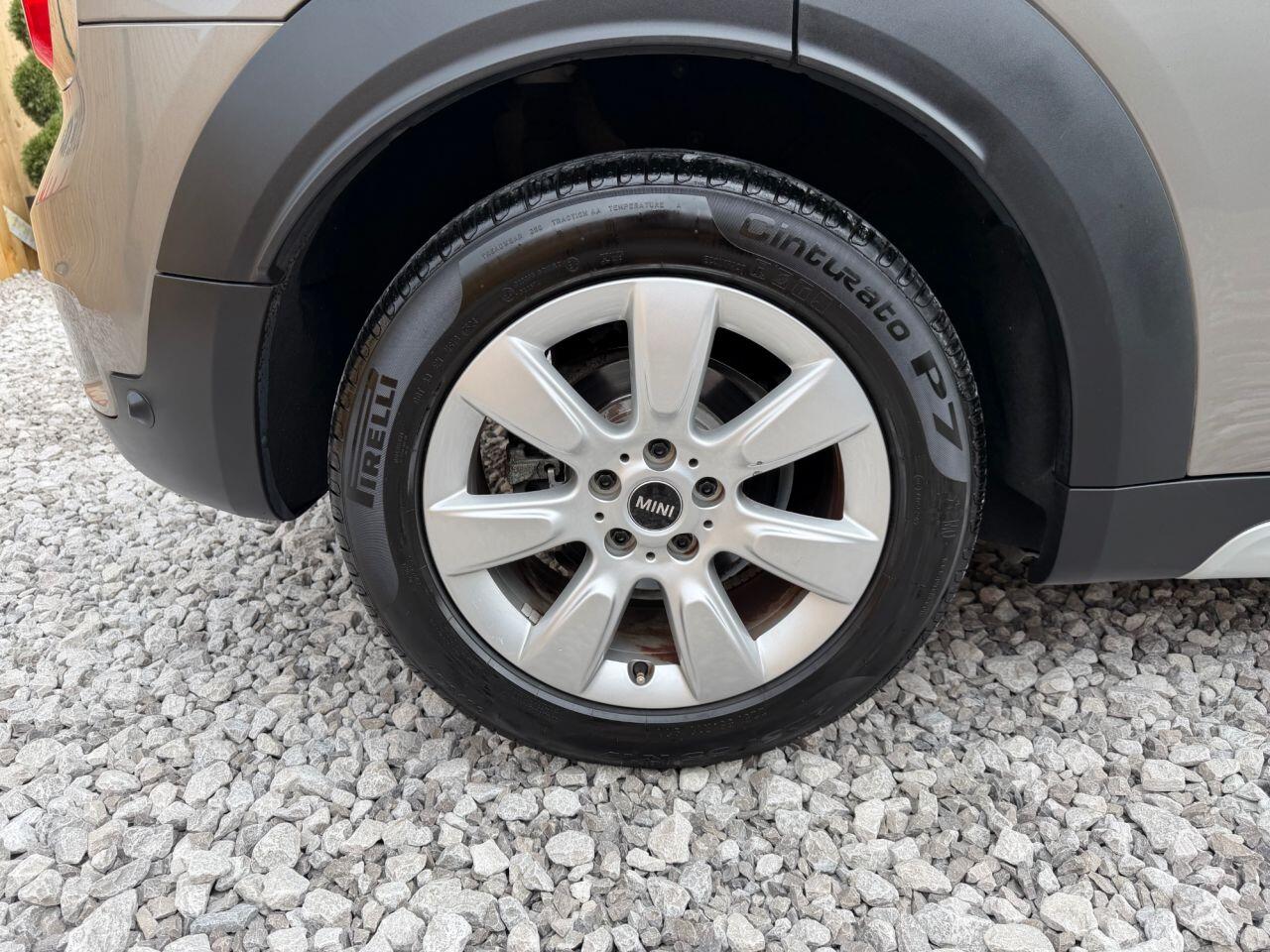 Mini Countryman view 10