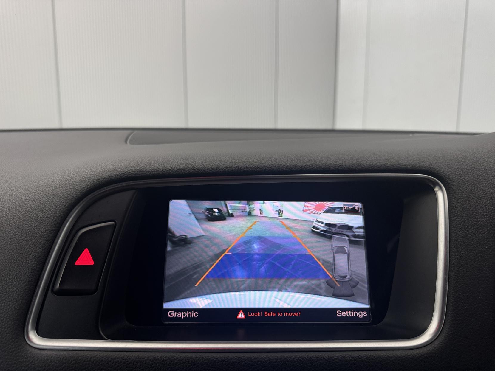 Audi Q5 view 66