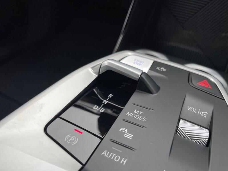 BMW iX2 view 33
