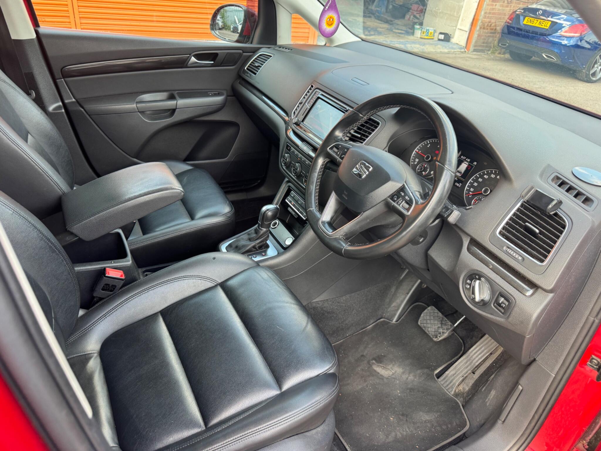 Seat Alhambra view 9