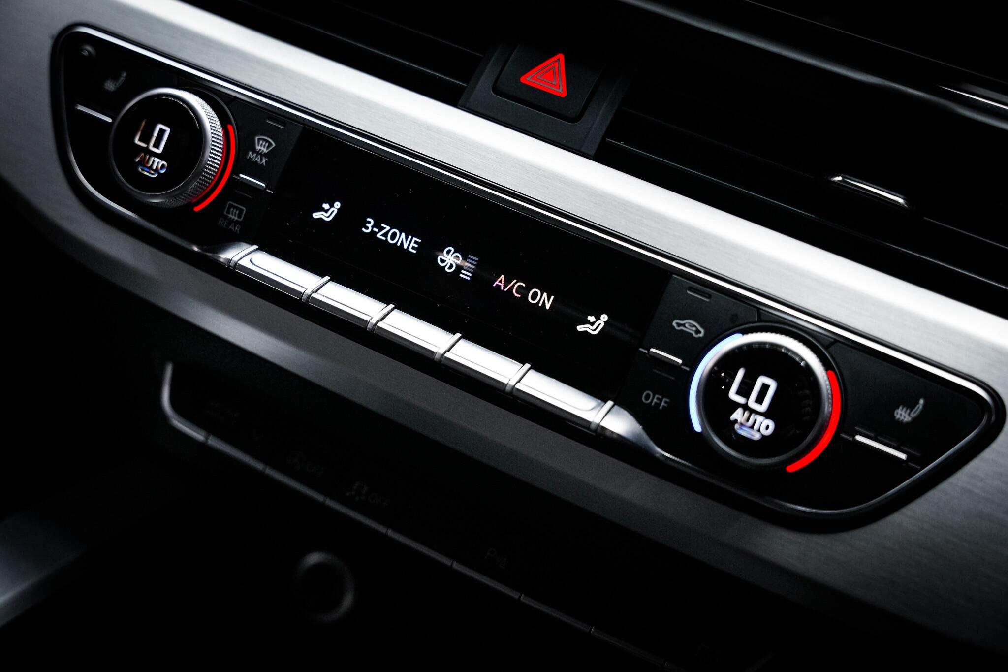 Audi A4 view 42