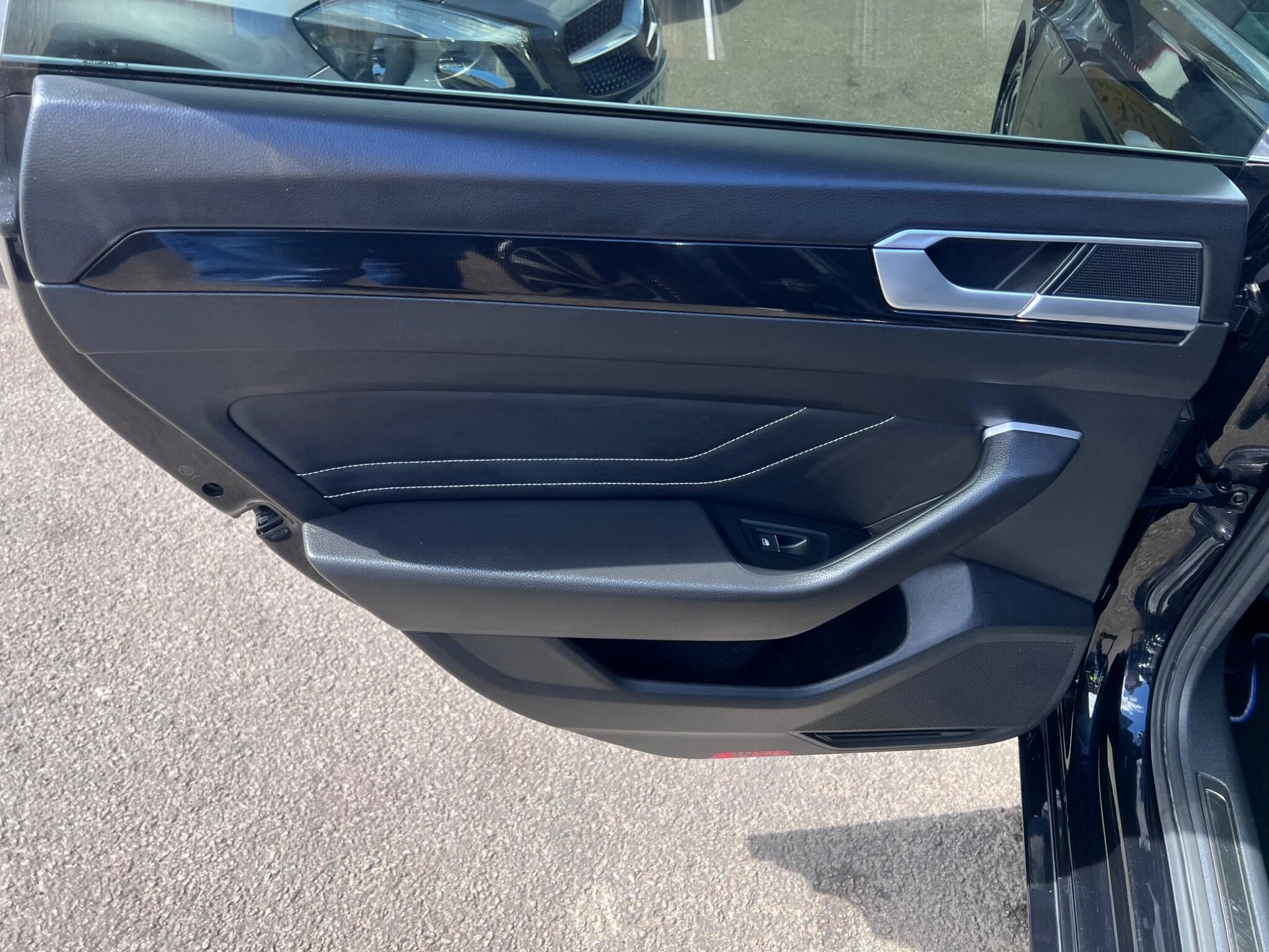 Volkswagen Arteon view 33