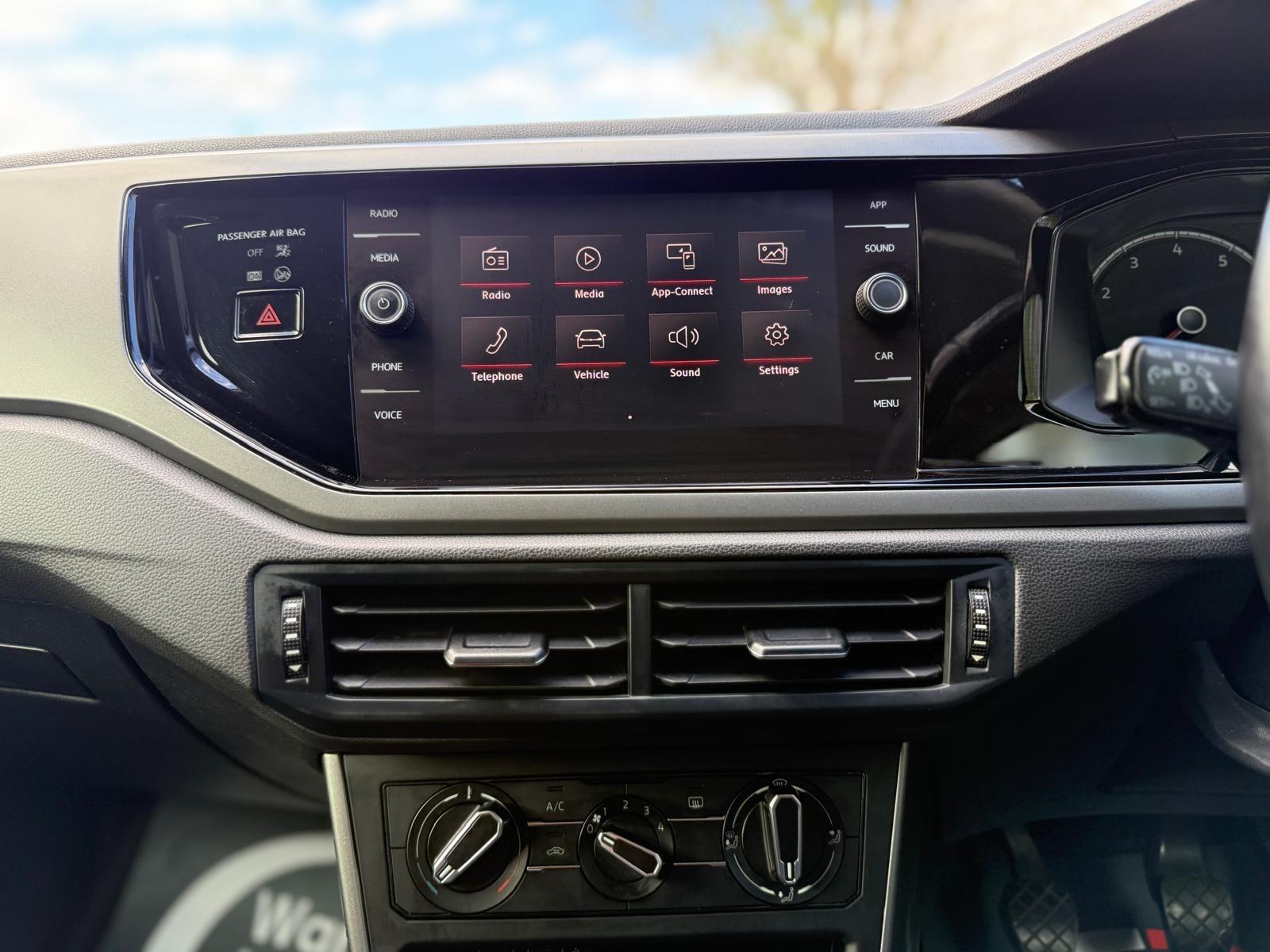 Volkswagen Polo view 48