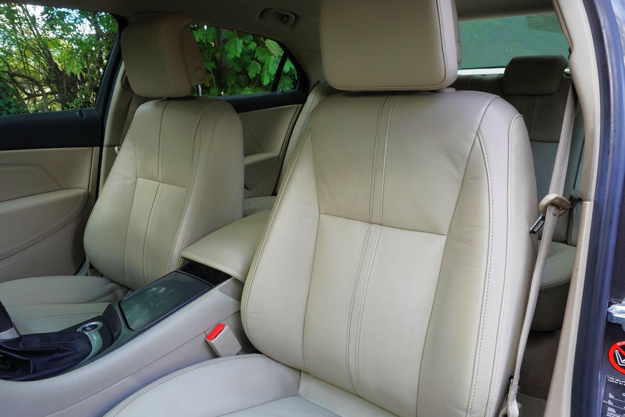 Saab 9-5 view 48