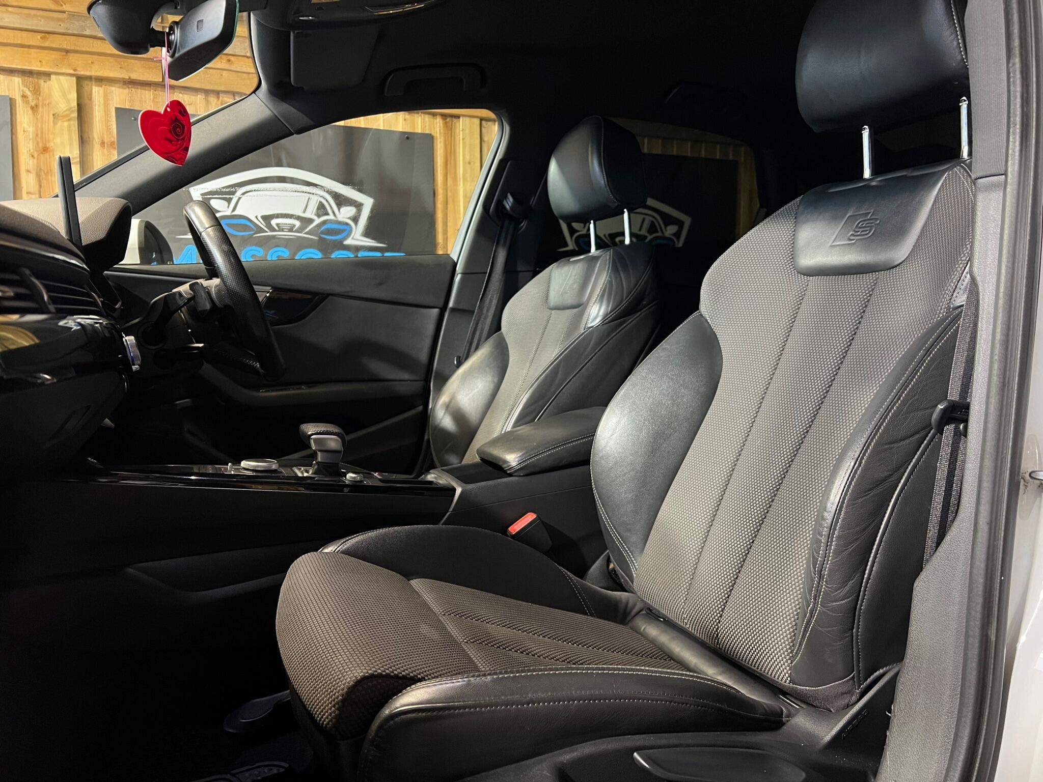 Audi A4 view 36