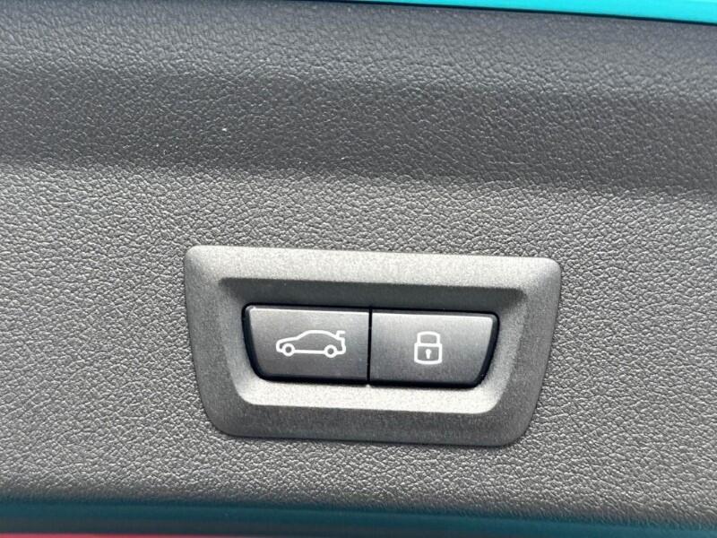 BMW 1 Series view 42
