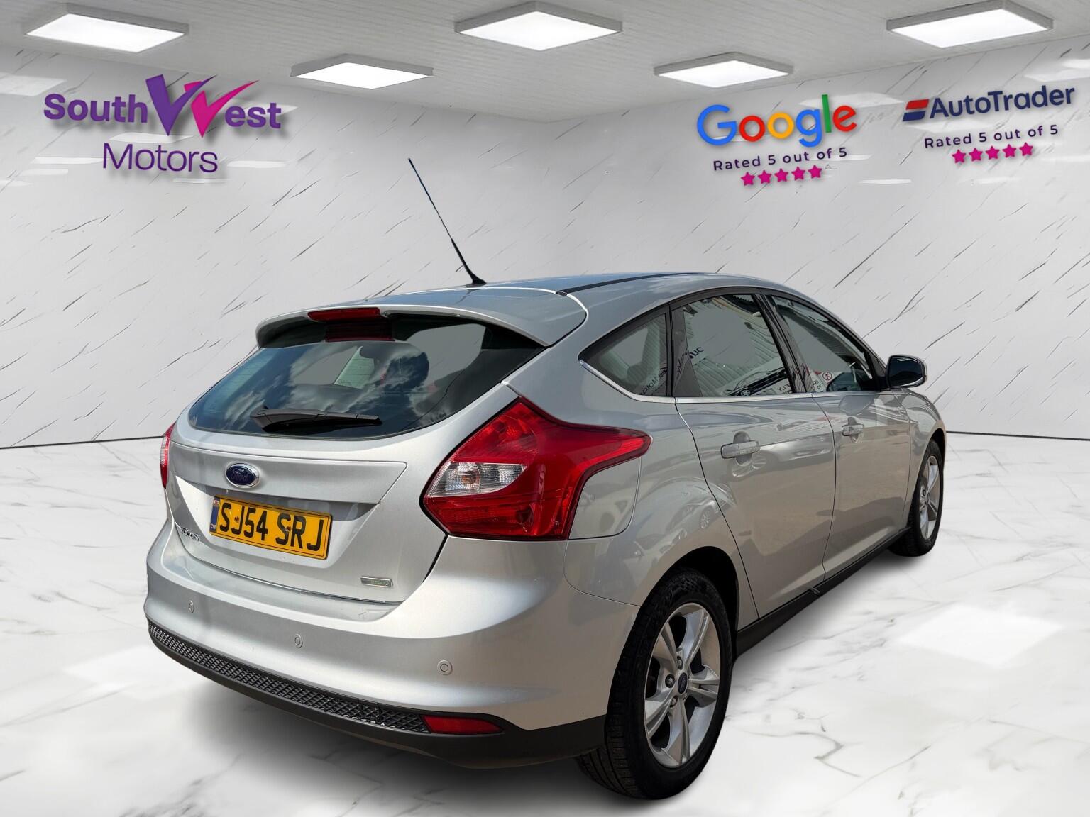Ford Focus view 7