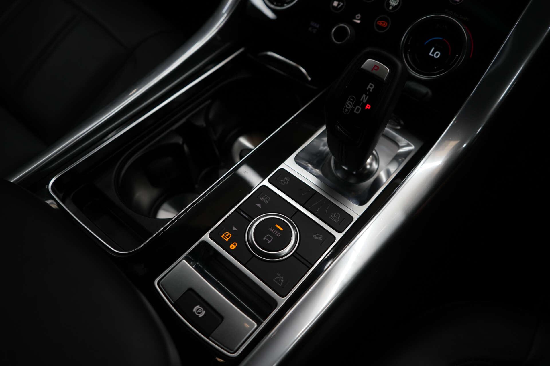 Land Rover Range Rover Sport view 29