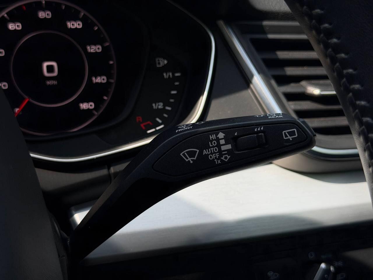 Audi Q5 view 36