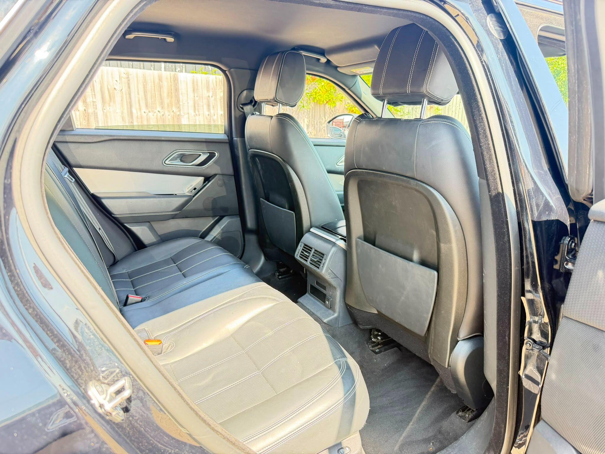 Land Rover Range Rover Velar view 13