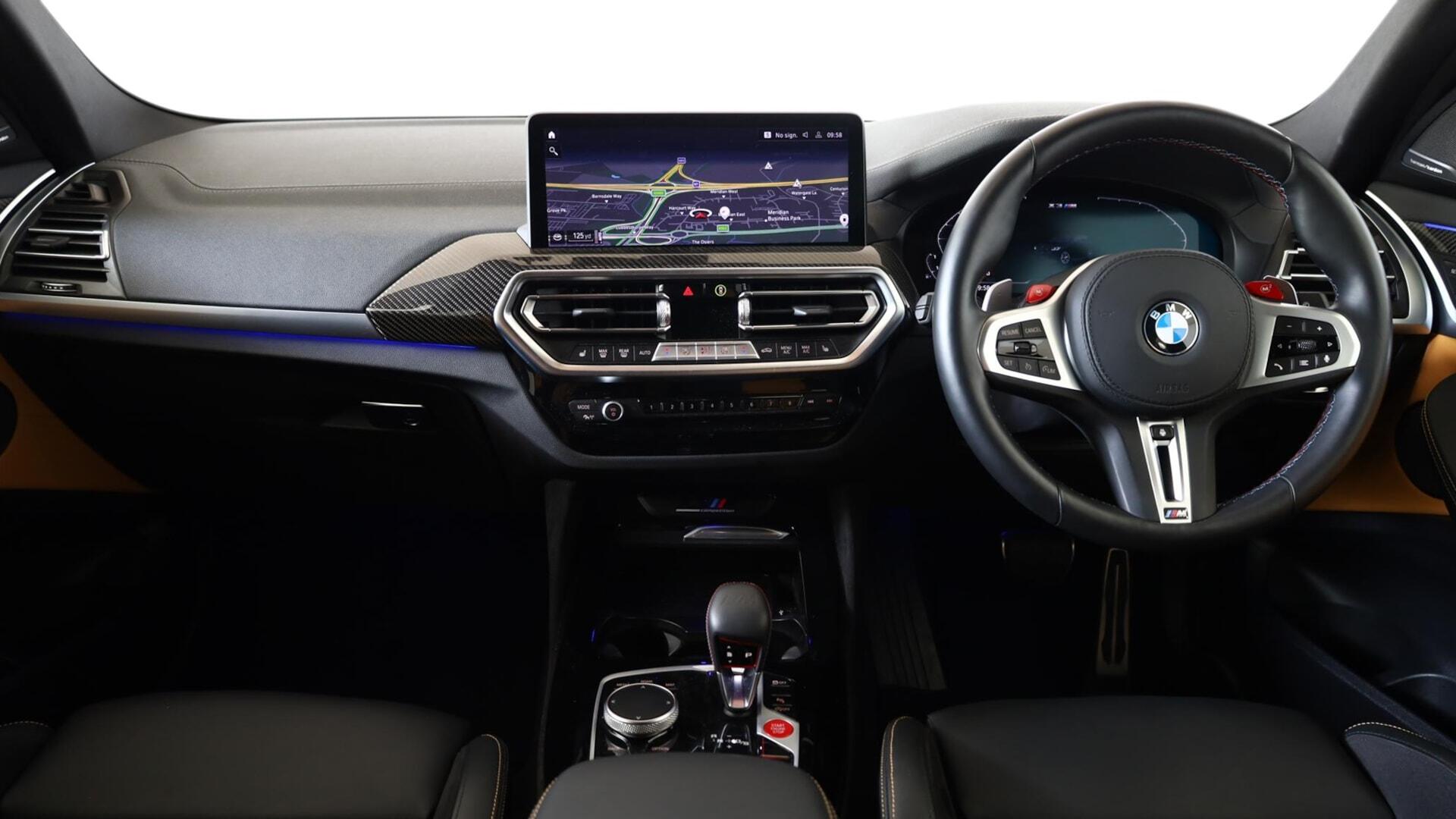 BMW X3 M view 4