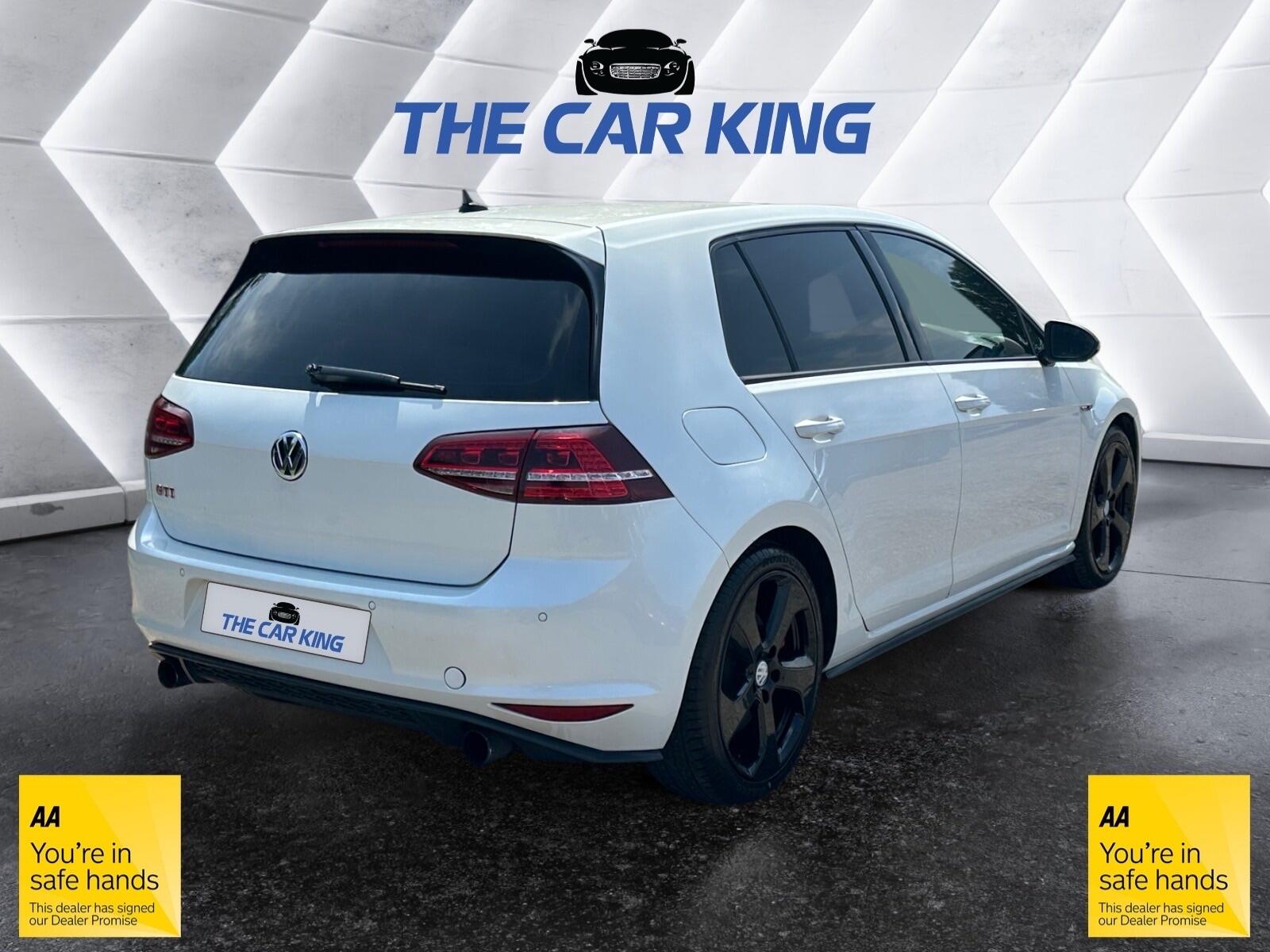 Volkswagen Golf view 8