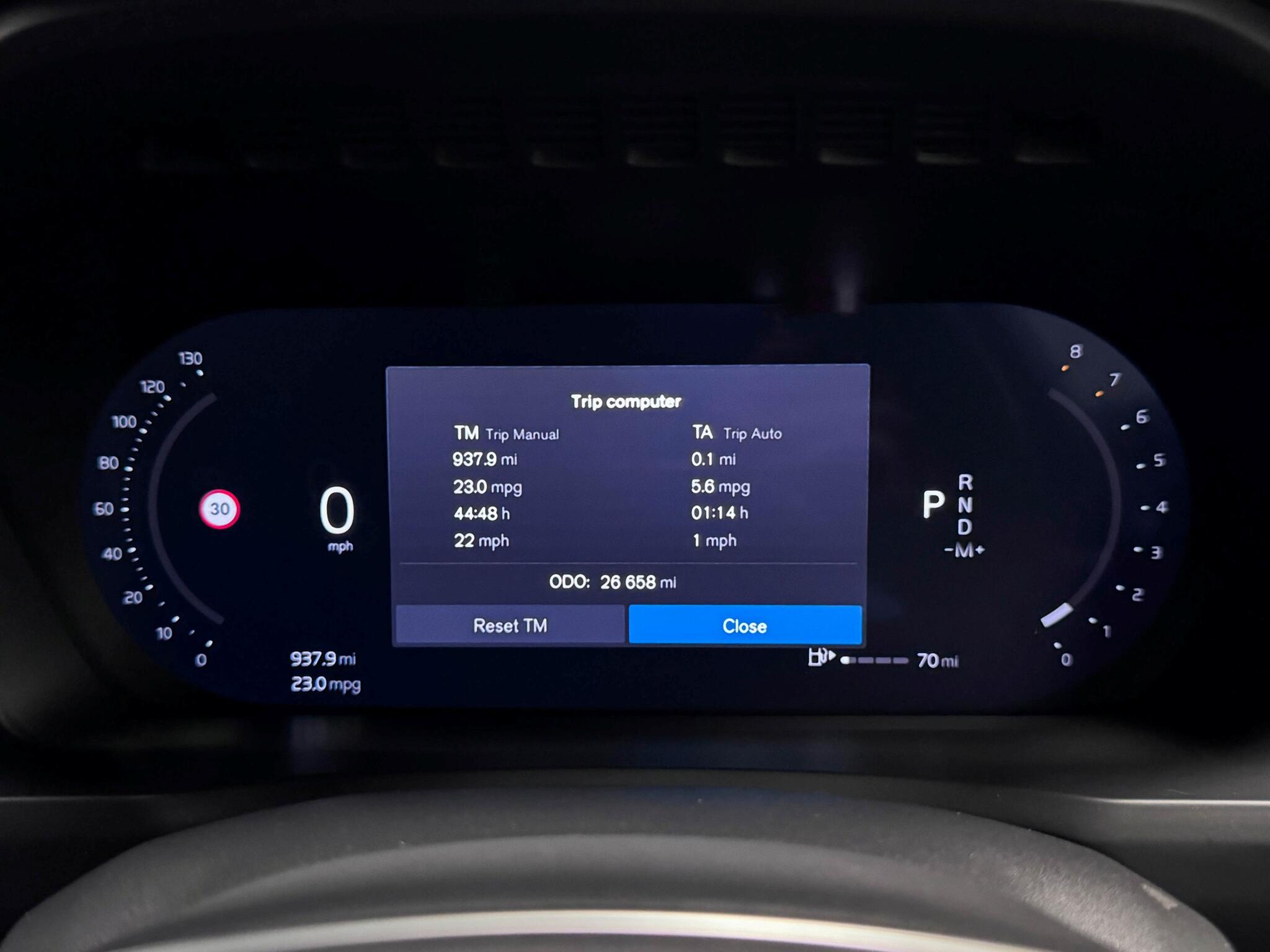 Volvo XC90 view 17