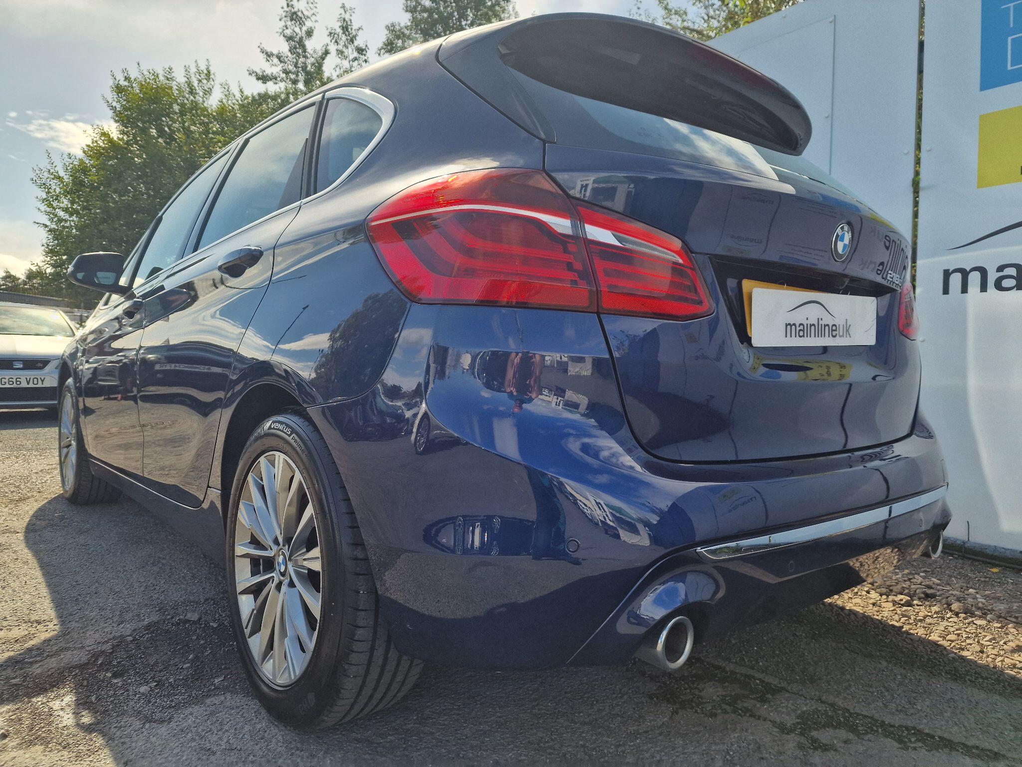 BMW 2 Series view 14