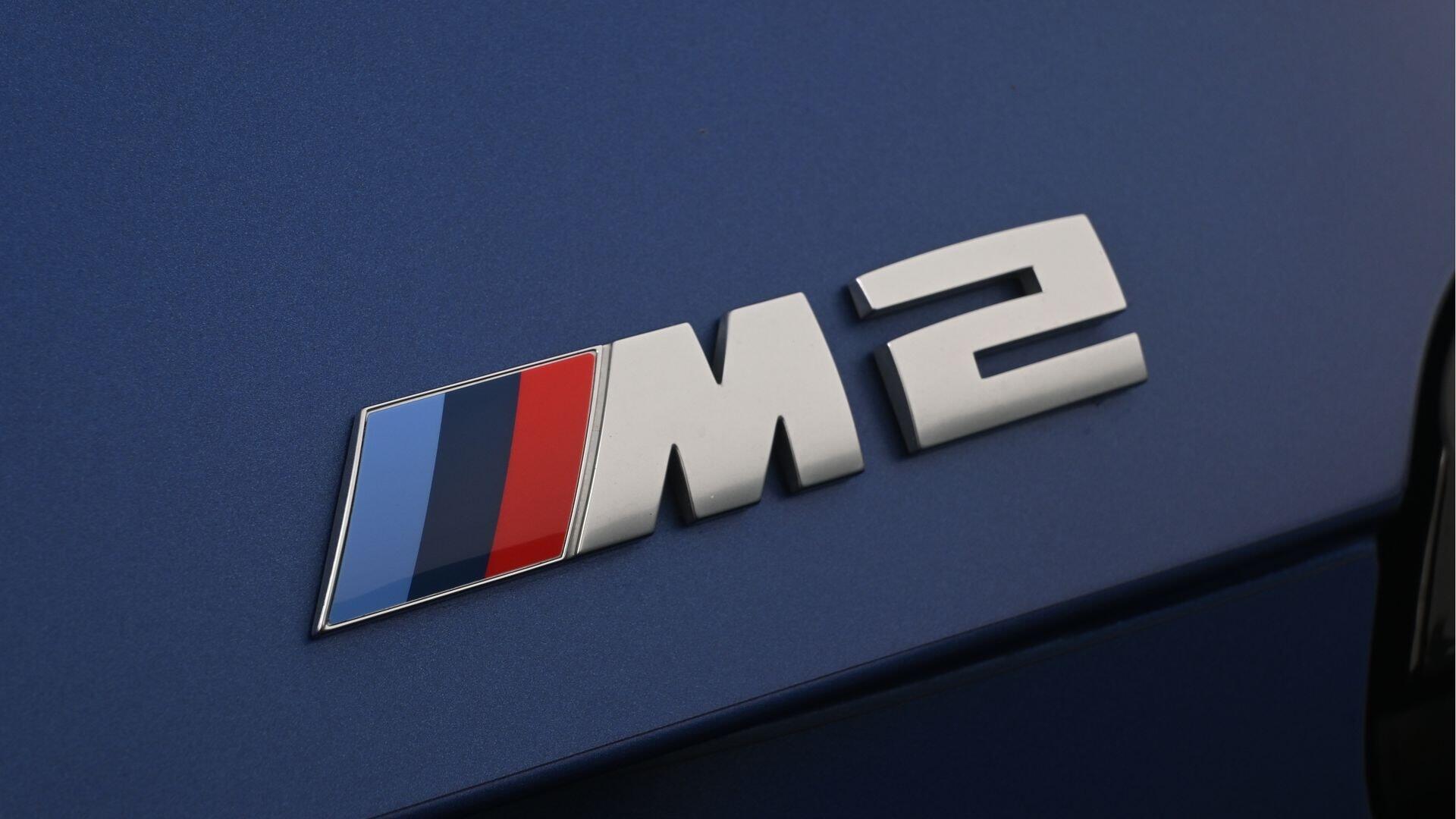 BMW M2 view 32