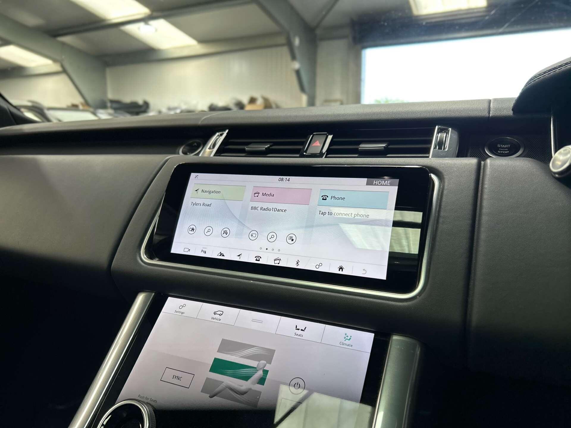 Land Rover Range Rover Sport view 35