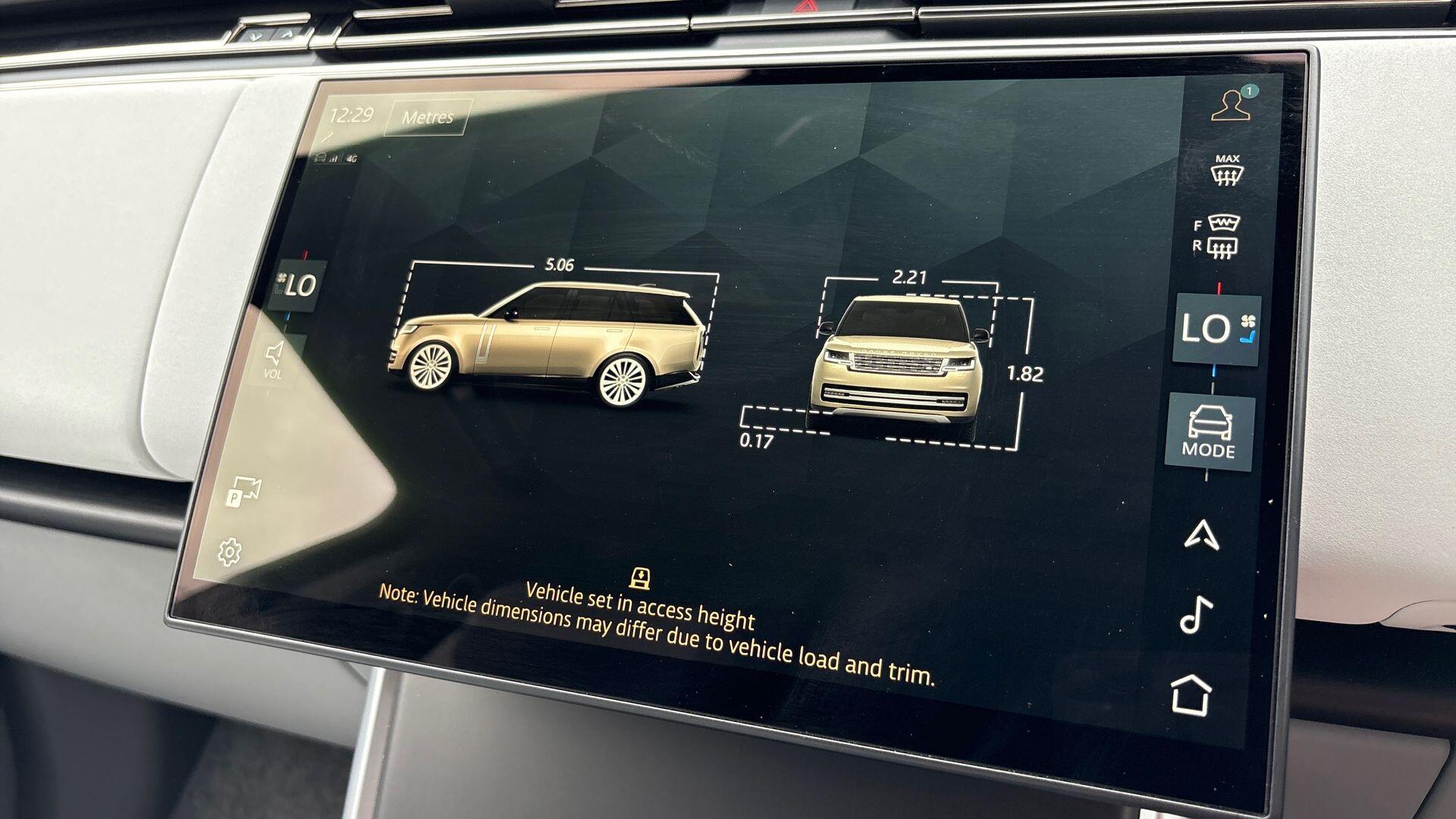 Land Rover Range Rover view 43