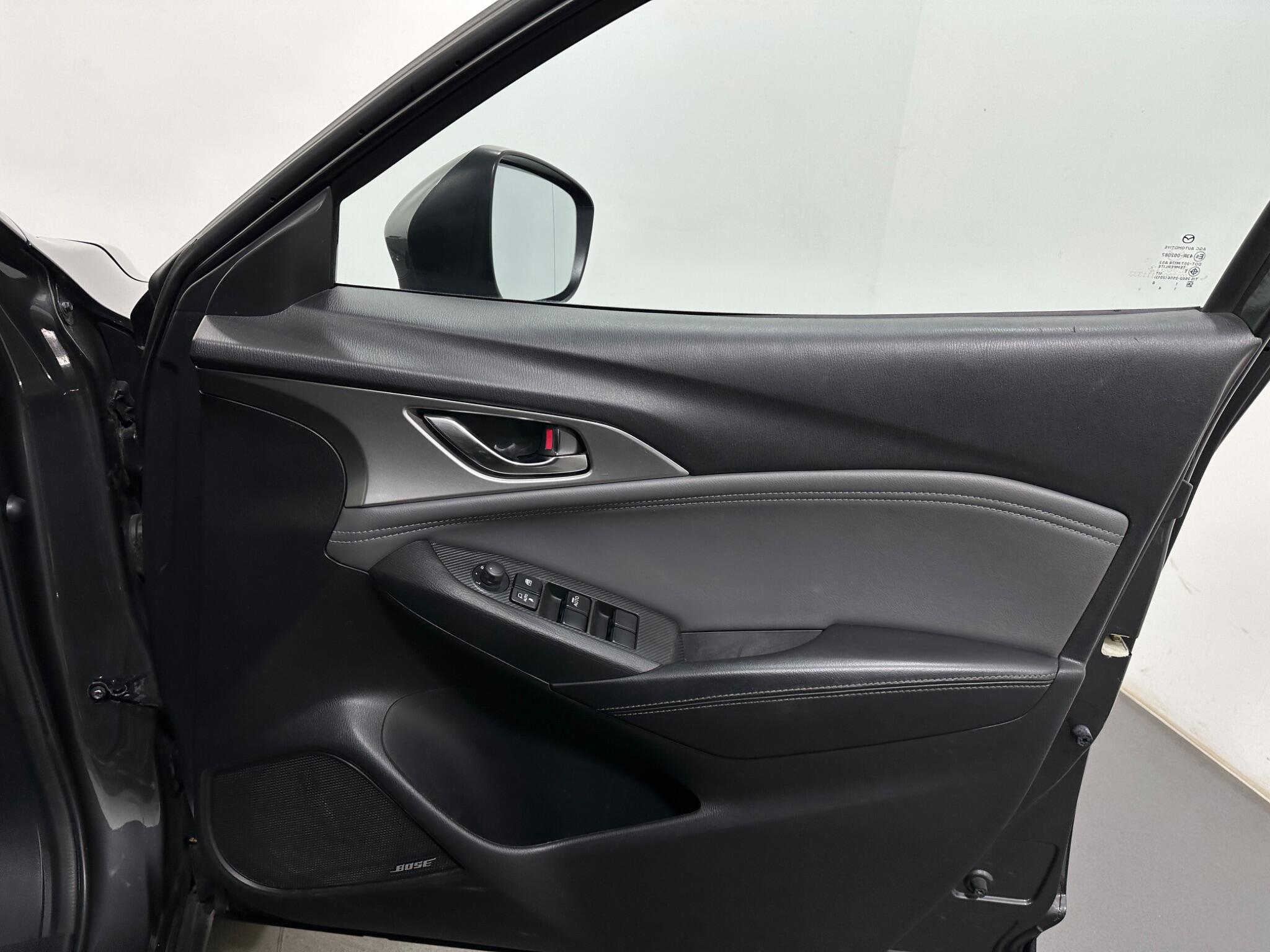 Mazda CX-3 view 35