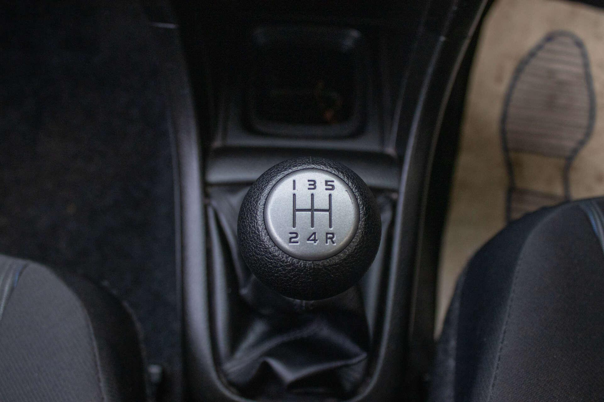 Suzuki Swift view 25
