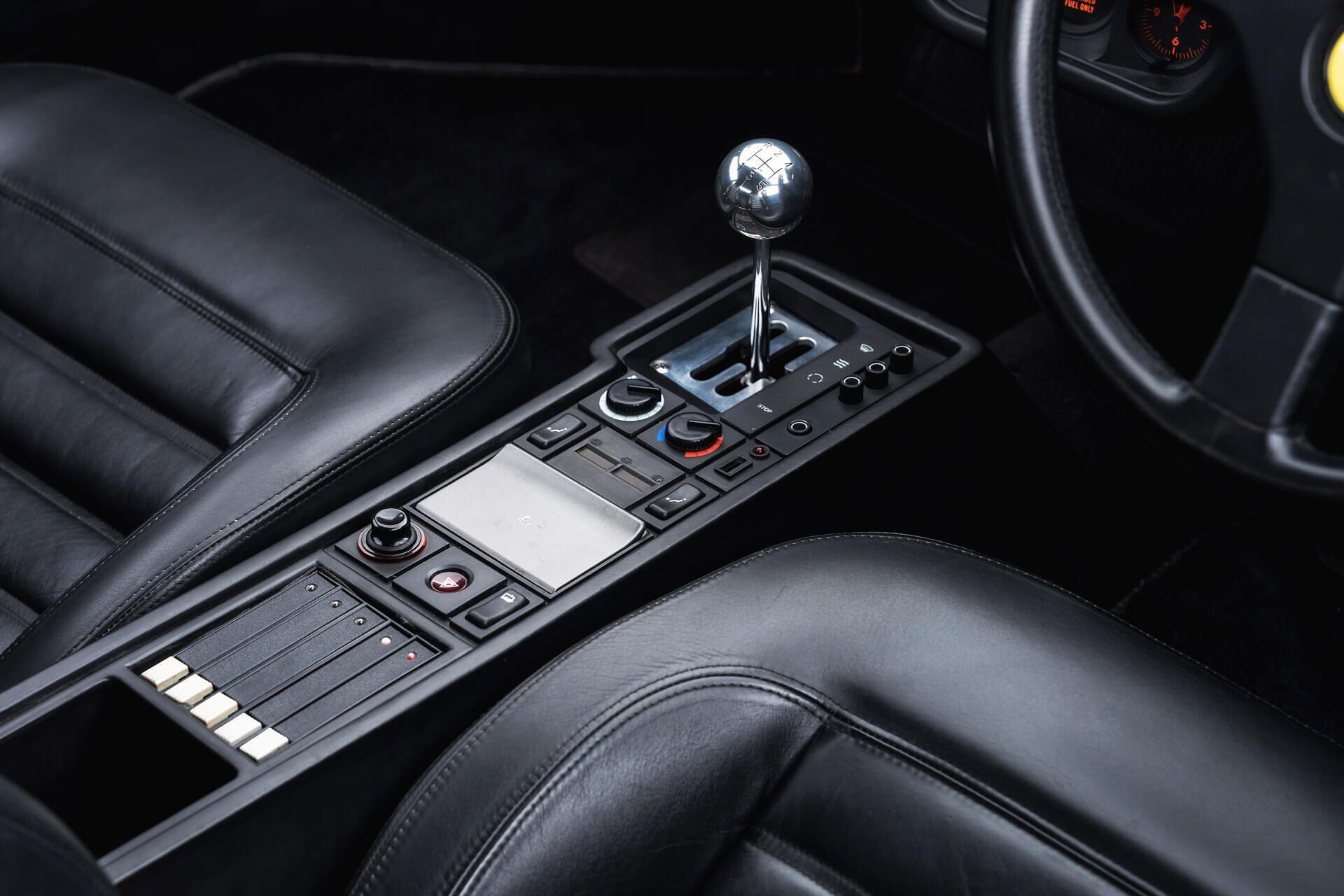 Ferrari 1992 Ferrari view 8
