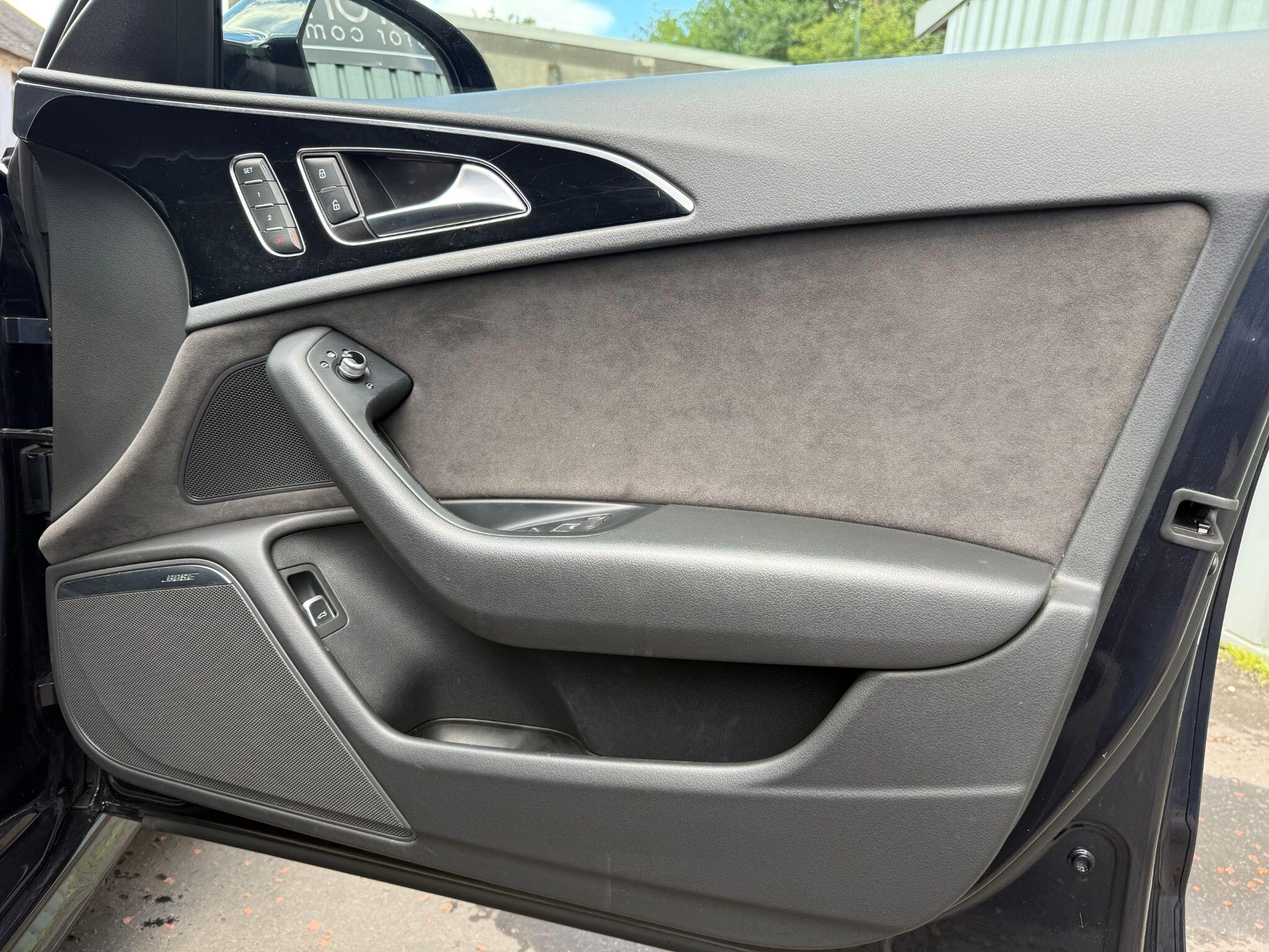 Audi A6 view 33