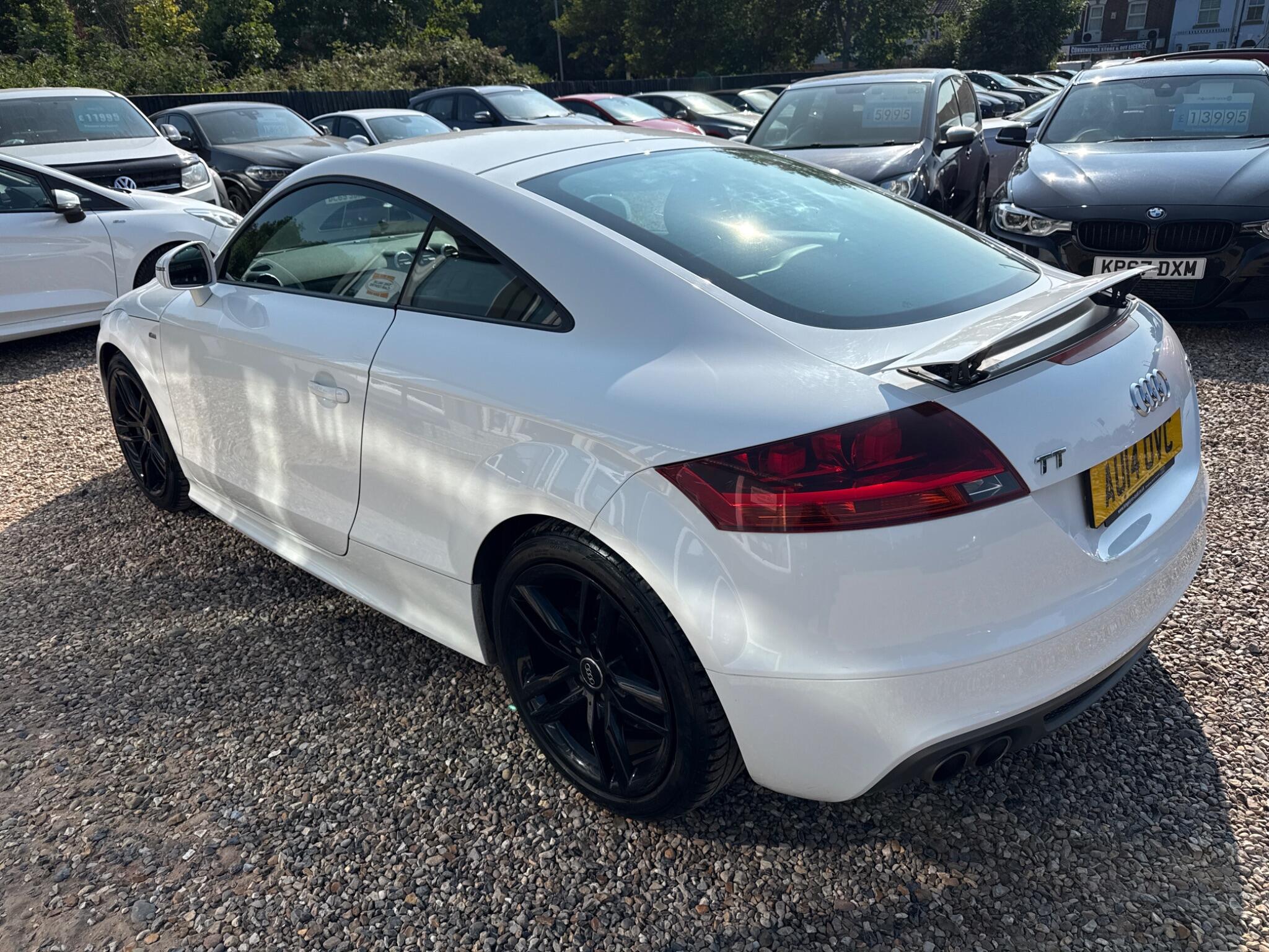 Audi TT view 6