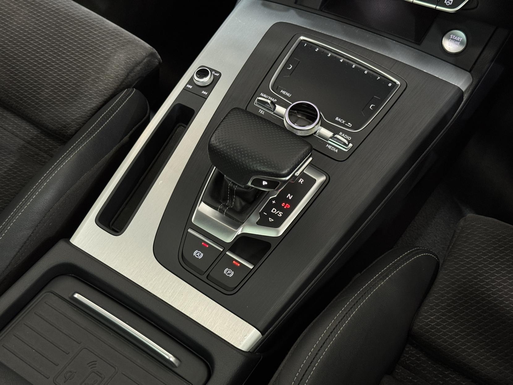 Audi Q5 view 35