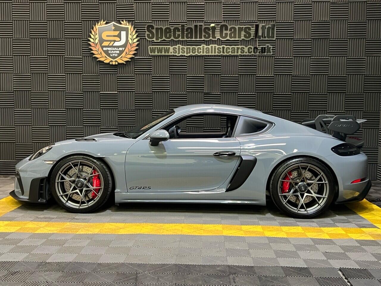 Porsche 718 Cayman view 2
