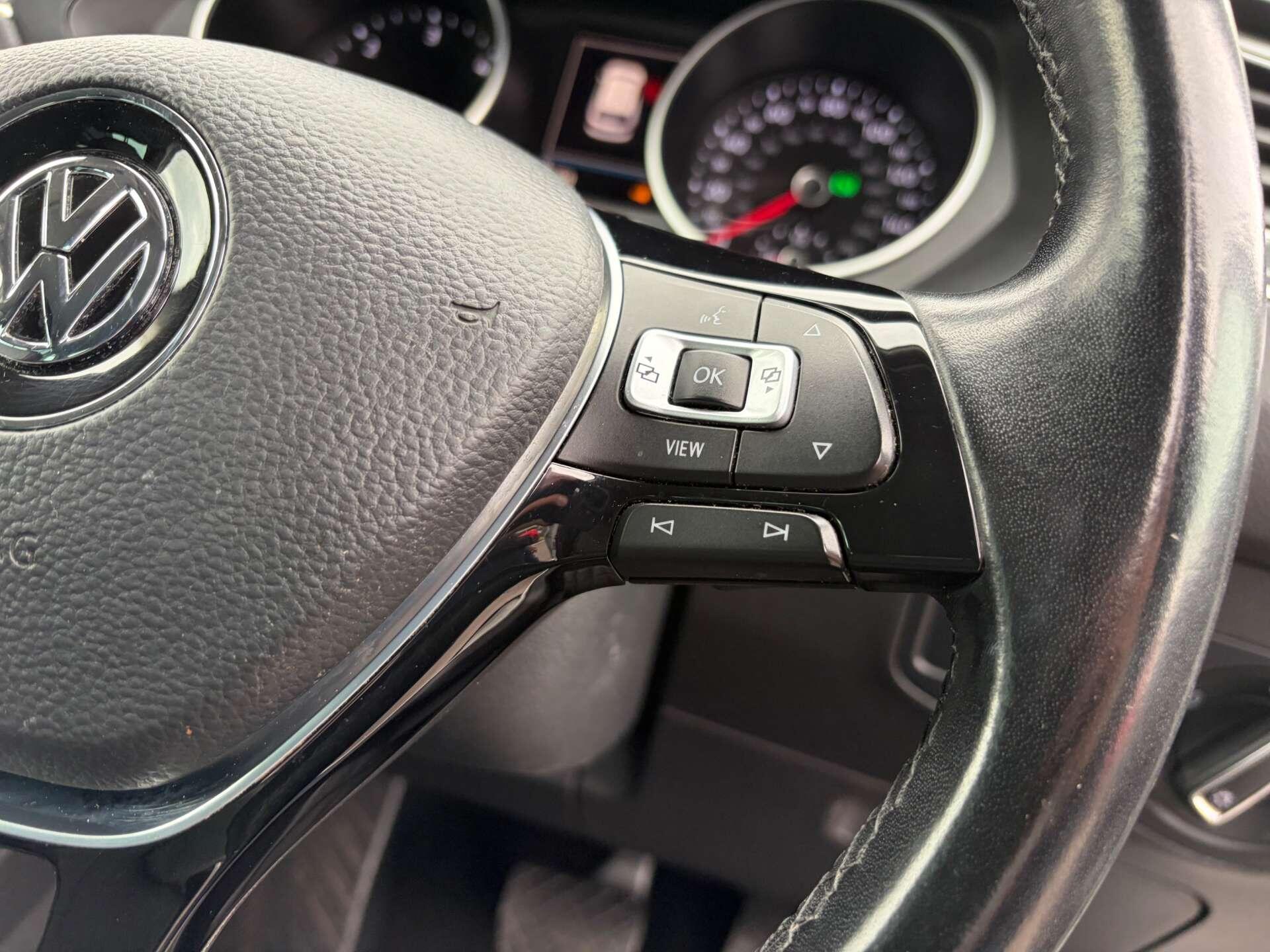 Volkswagen Tiguan view 41