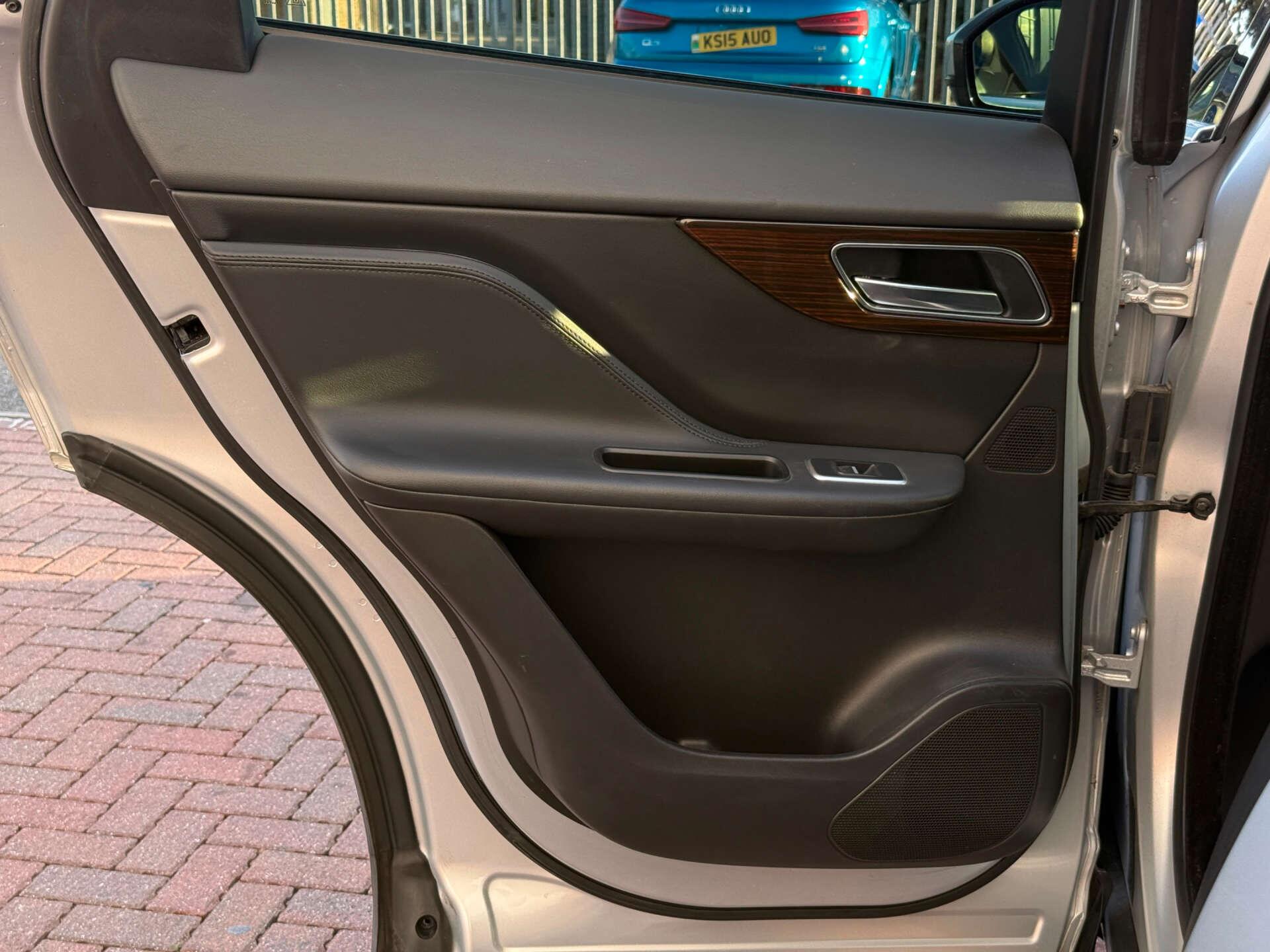 Jaguar F-Pace view 34