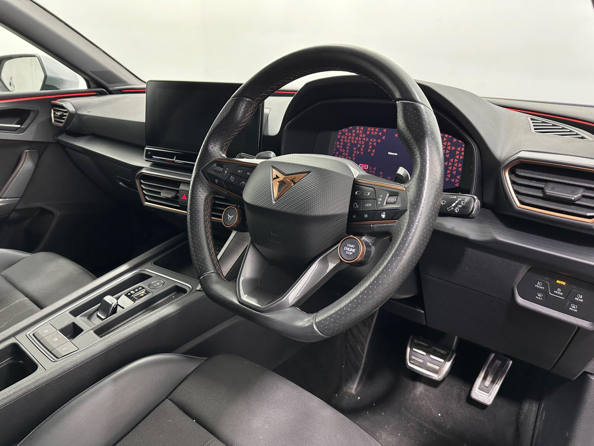 Cupra Leon view 11