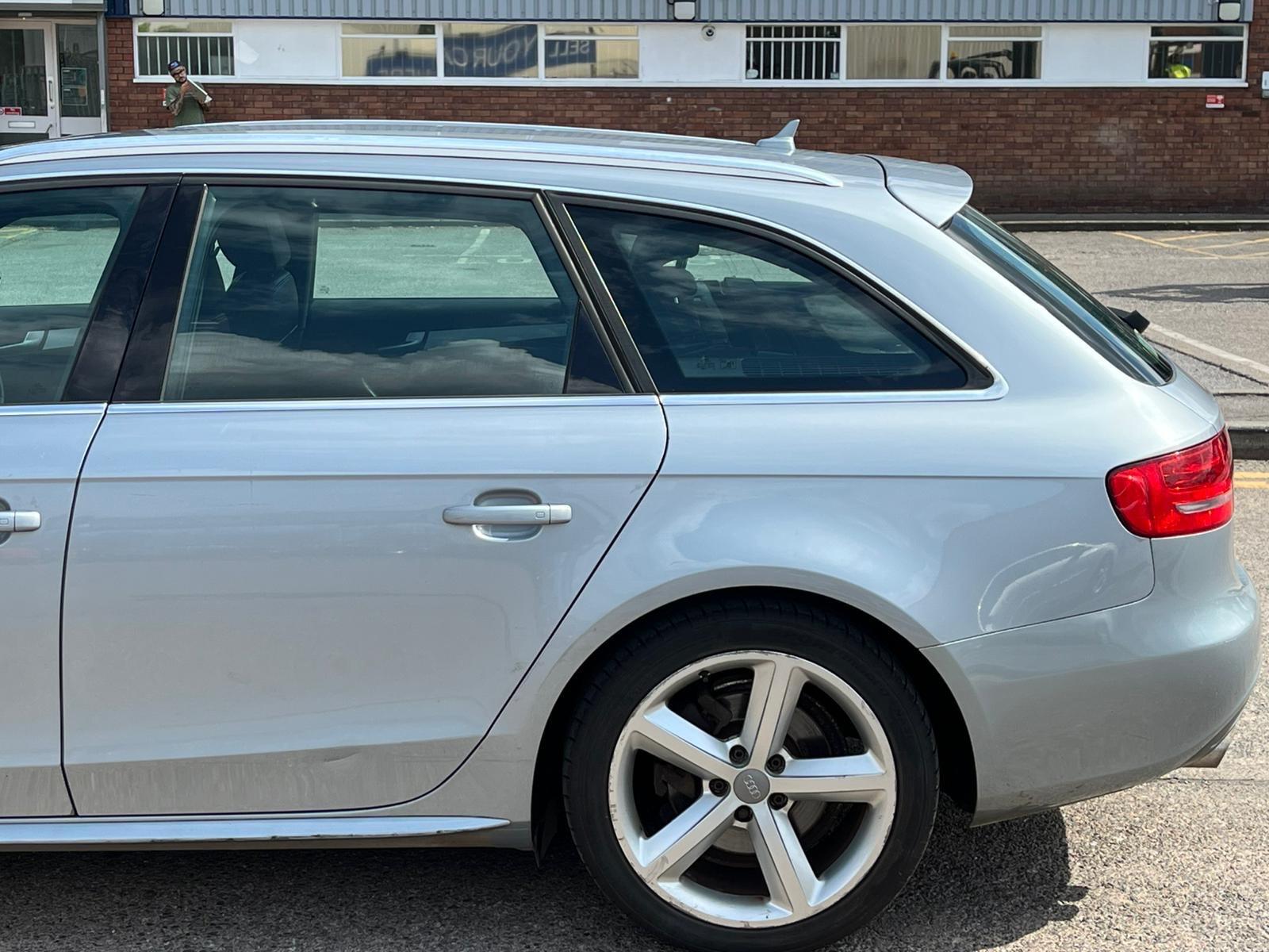 Audi A4 view 62