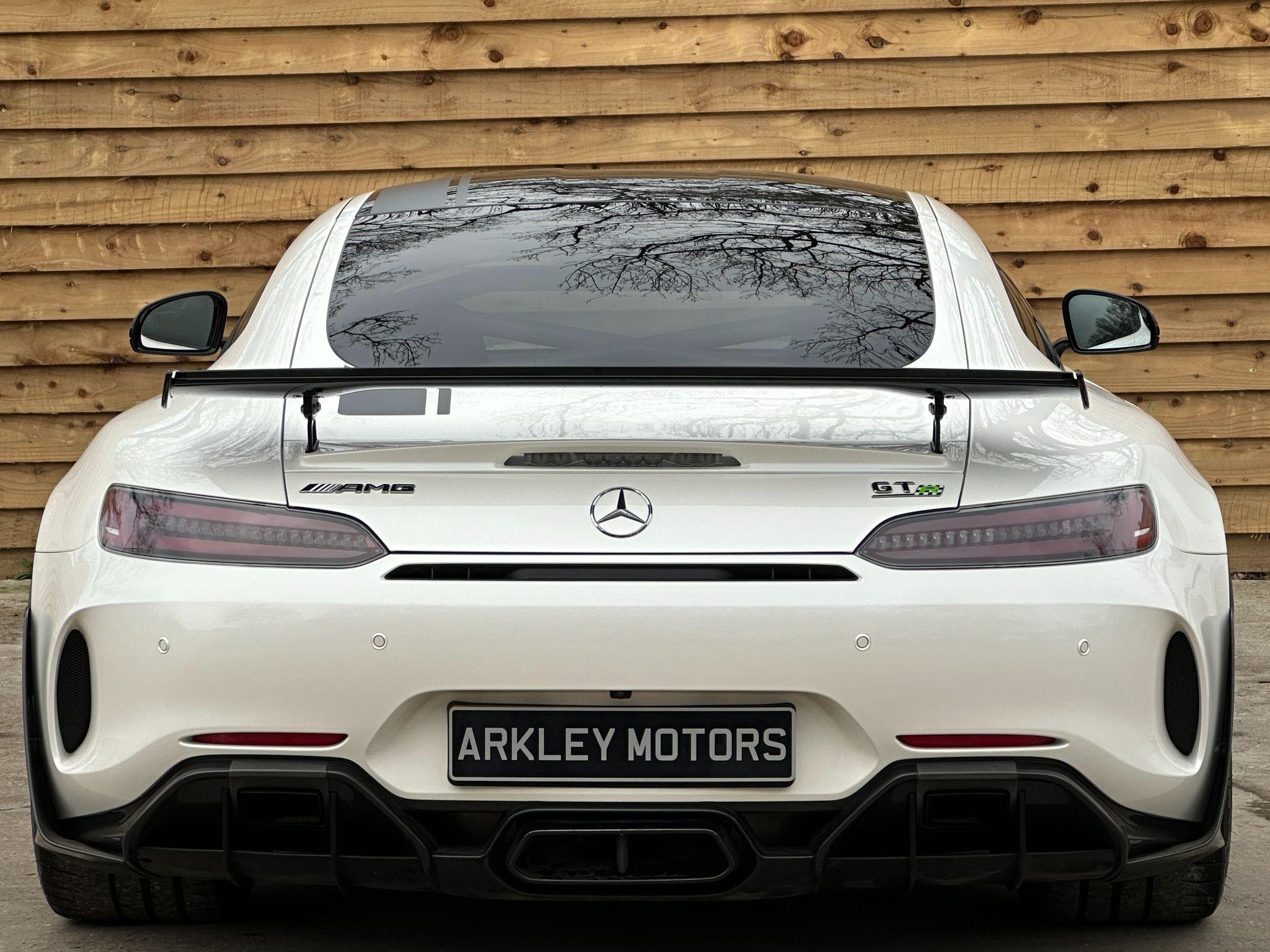 2020 Mercedes-Benz AMG GT 4.0 V8 BiTurbo R PRO SpdS DCT Euro 6 (s/s) 2dr • 8,100 miles image 10